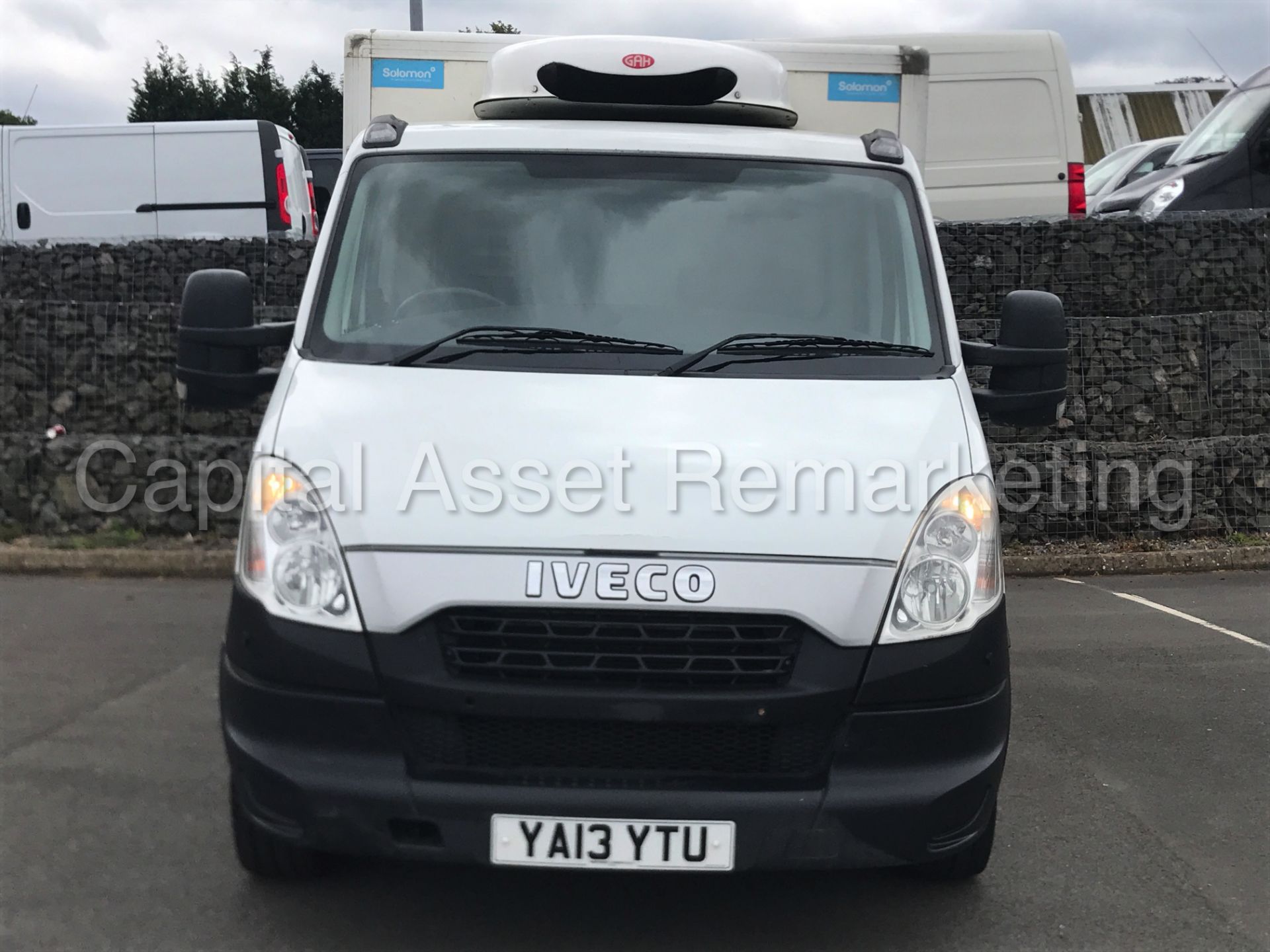 (On Sale) IVECO DAILY 35S11 'LWB - FRIDGE / FREEZER BOX' (2013) '2.3 DIESEL' **OVER NIGHT STANDBY** - Image 8 of 17