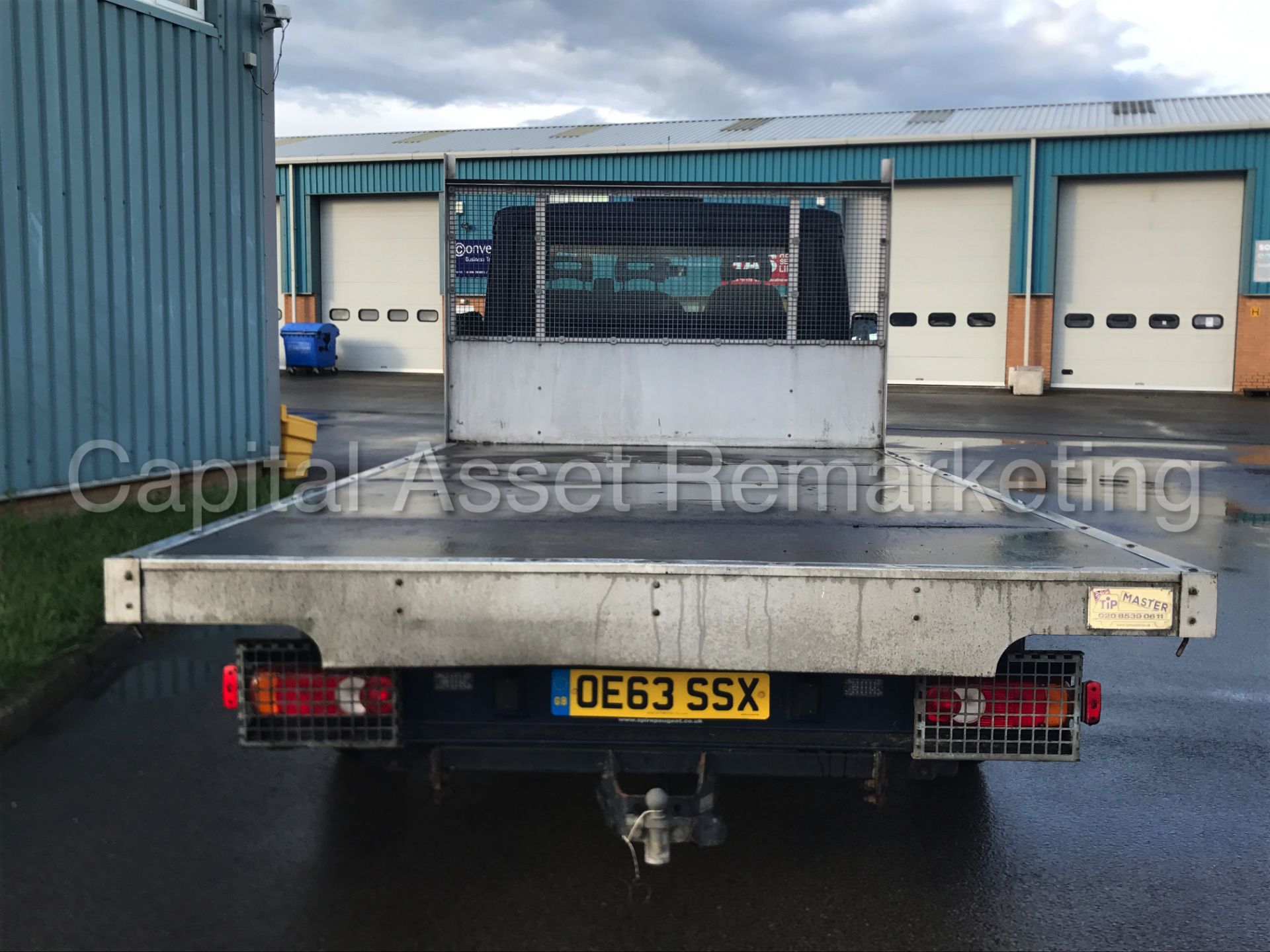 PEUGEOT BOXER 'L3 LWB - 13 FT FLATBED' (2014 MODEL) 2.2 HDI - 130 BHP - 6 SPEED' (1 COMPANY OWNER) - Image 5 of 21