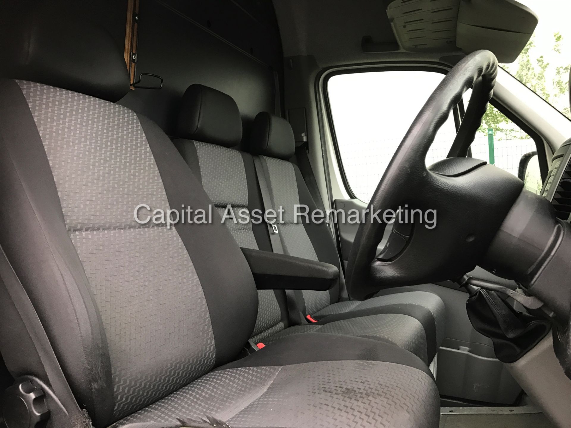 On Sale VOLKSWAGEN CRAFTER 2.0TDI "136BHP - 6 SPEED" LWB/ HI TOP (14 REG) 1 OWNER-ONLY 75K-NEW SHAPE - Image 10 of 17