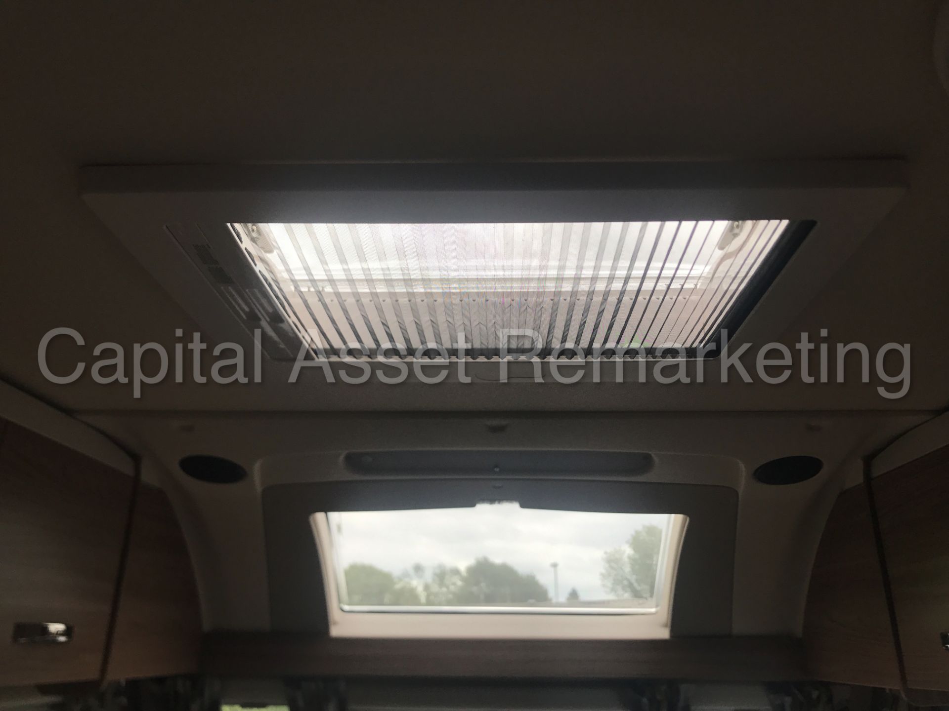 (On sale) 2017 - 'SWIFT - SPRITE QUATTRO FB' TOURING CARAVAN (1 OWNER FROM NEW) **CRIS REGISTERED** - Image 30 of 31