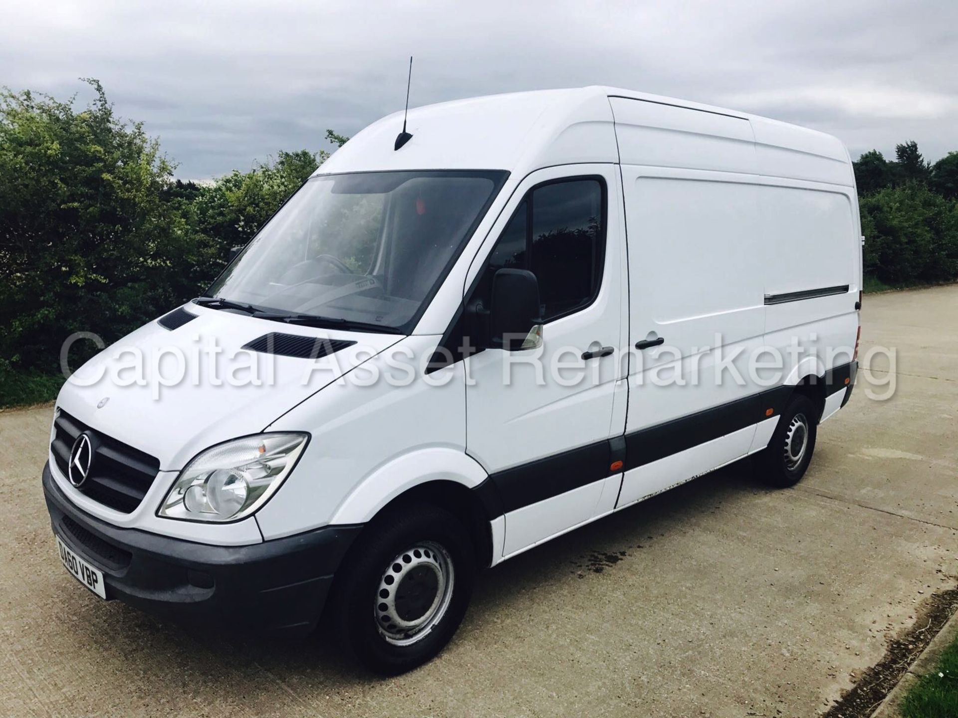 MERCEDES-BENZ SPRINTER 313 CDI 'MWB HI-ROOF' (2011) '130 BHP' (1 FOMRER COMPANY OWNER FROM NEW) - Image 3 of 13