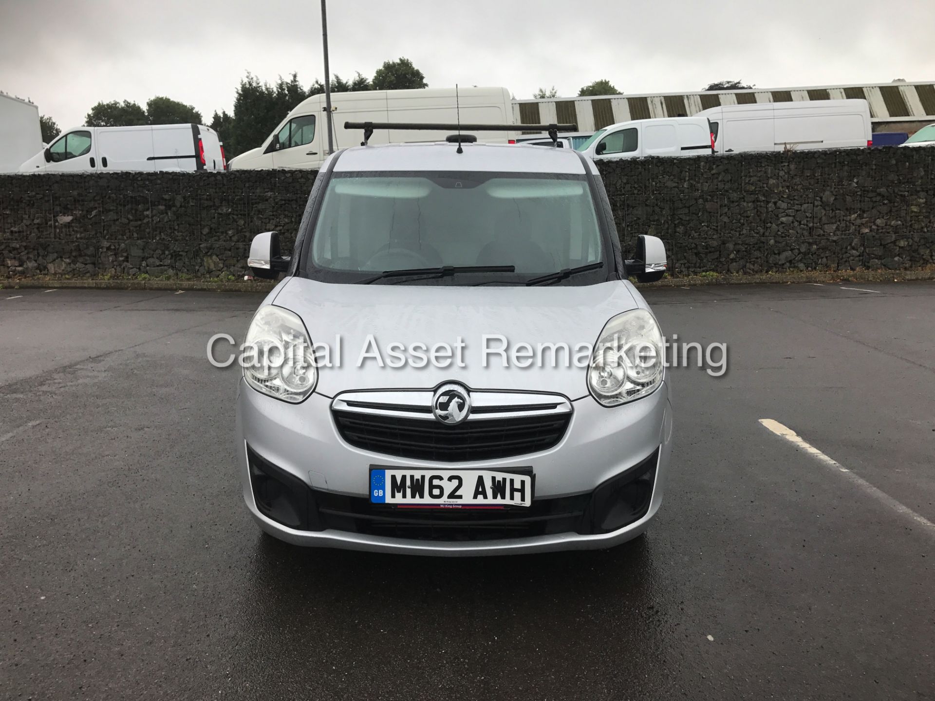 On Sale VAUXHALL COMBO 1.3CDTI "SPORTIVE - 90BHP" 1 OWNER (2013 MODEL) AIR CON - ELEC PACK - Wow!!!! - Image 2 of 15