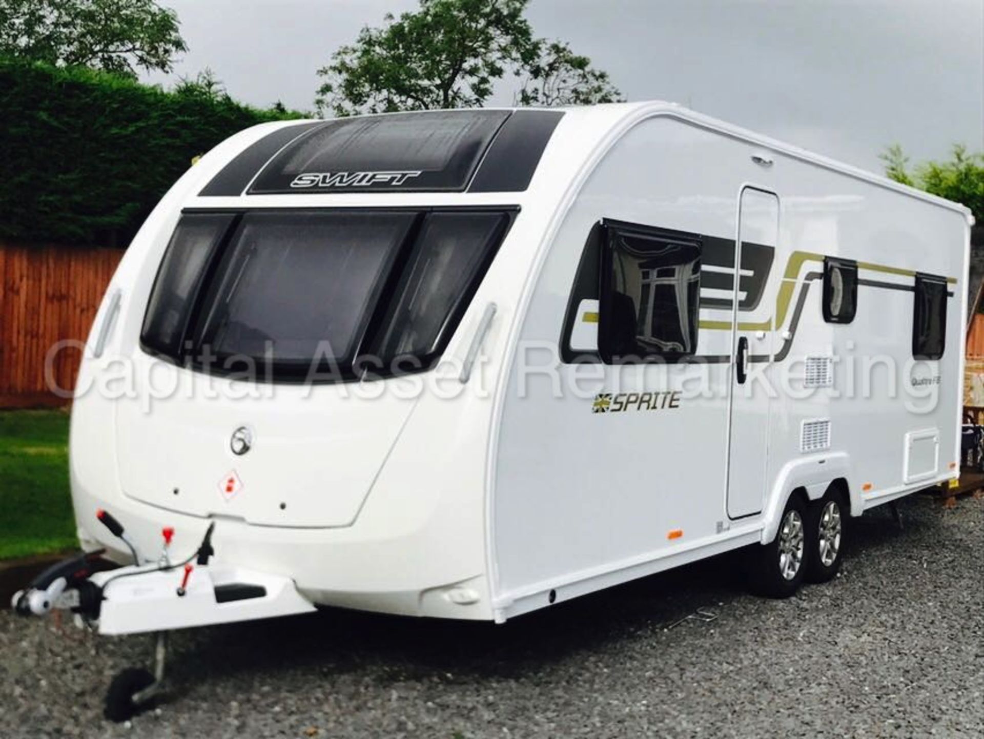 (On sale) 2017 - 'SWIFT - SPRITE QUATTRO FB' TOURING CARAVAN (1 OWNER FROM NEW) **CRIS REGISTERED** - Image 2 of 31