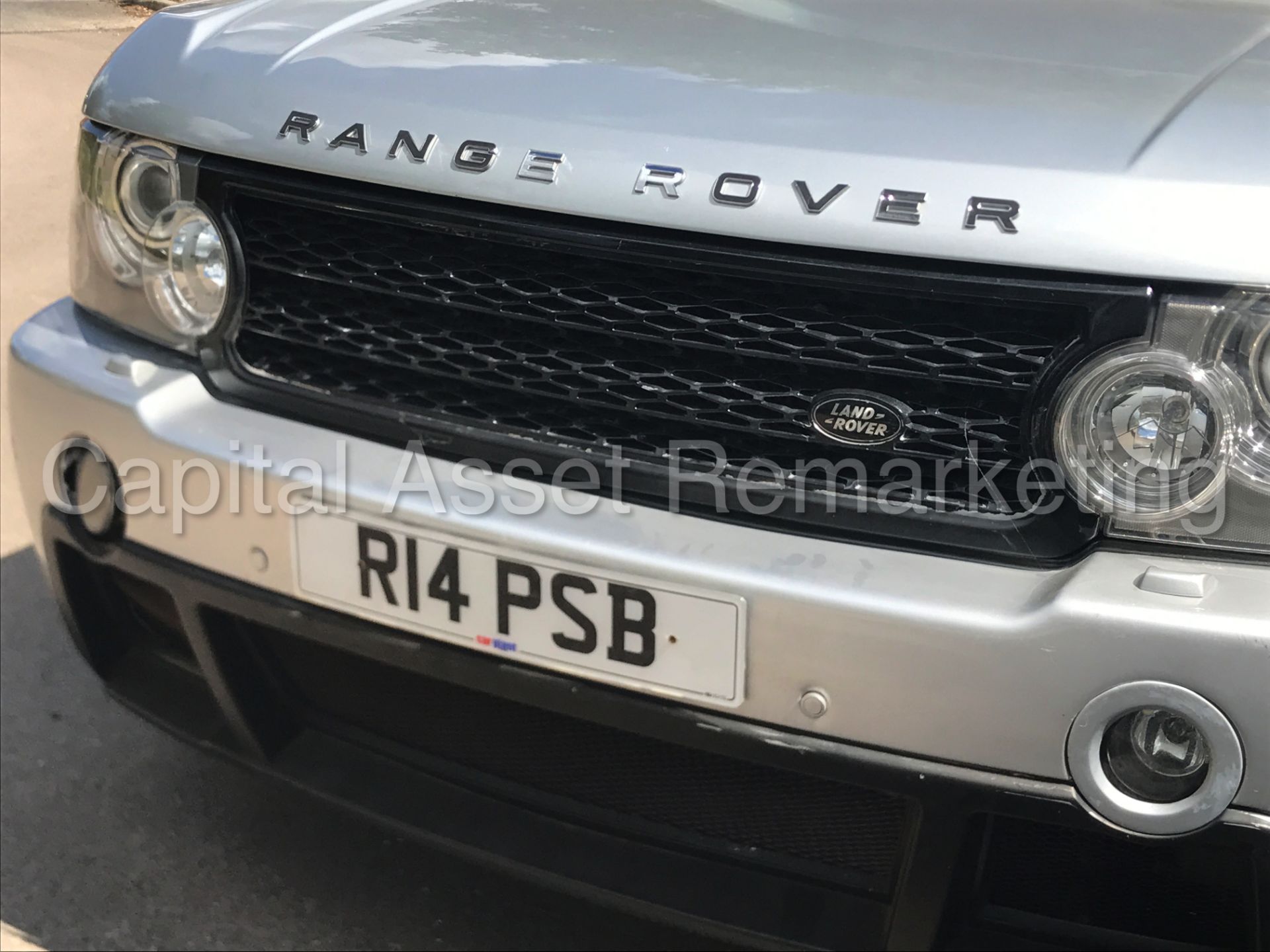 (On Sale) RANGE ROVER VOGUE SE 'TDV8' (2008) 'AUTO - LEATHER - SAT NAV - DVD' *HUGE SPEC* (NO VAT) - Image 11 of 36