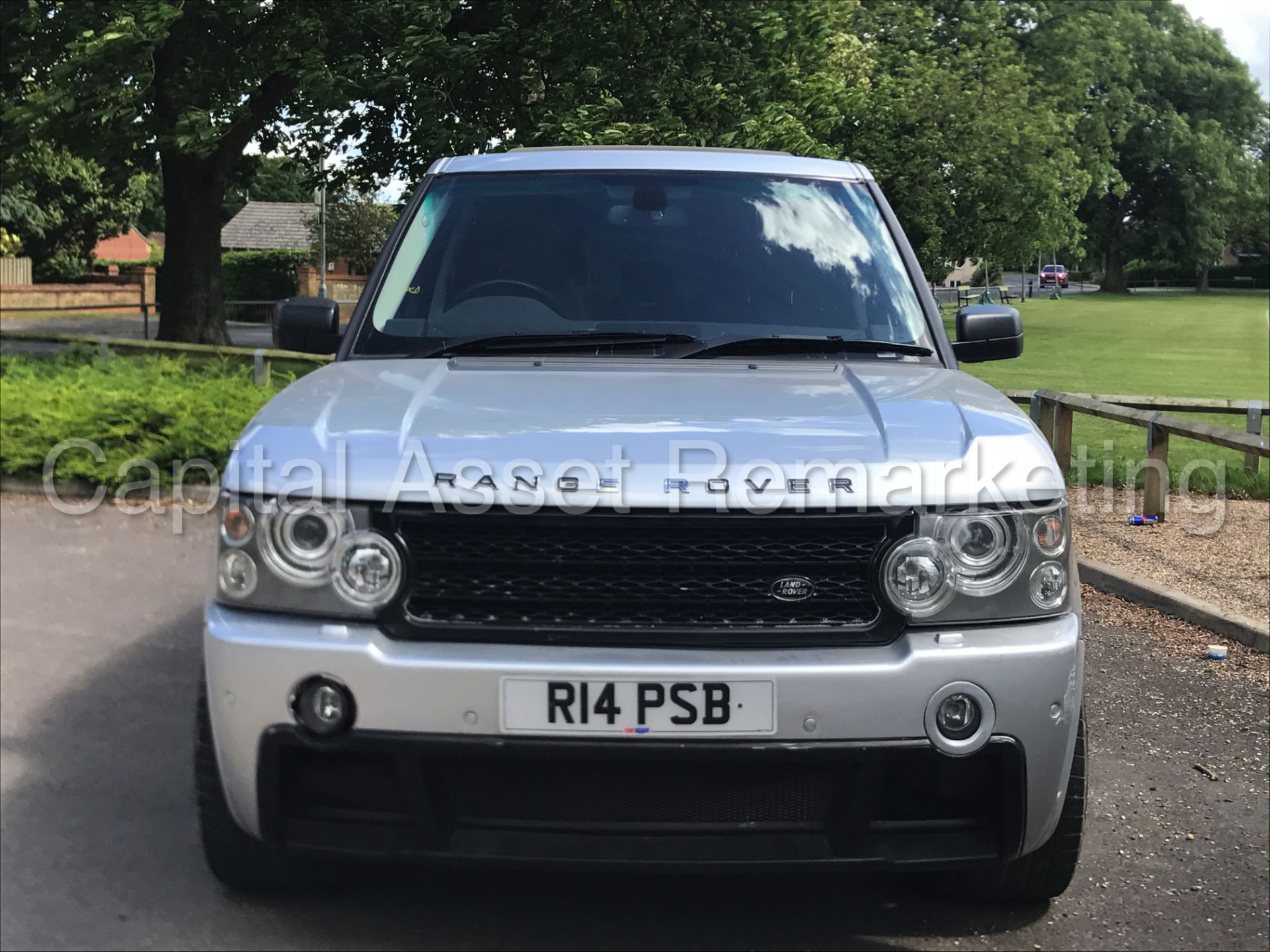 (On Sale) RANGE ROVER VOGUE SE 'TDV8' (2008) 'AUTO - LEATHER - SAT NAV - DVD' *HUGE SPEC* (NO VAT) - Image 3 of 36