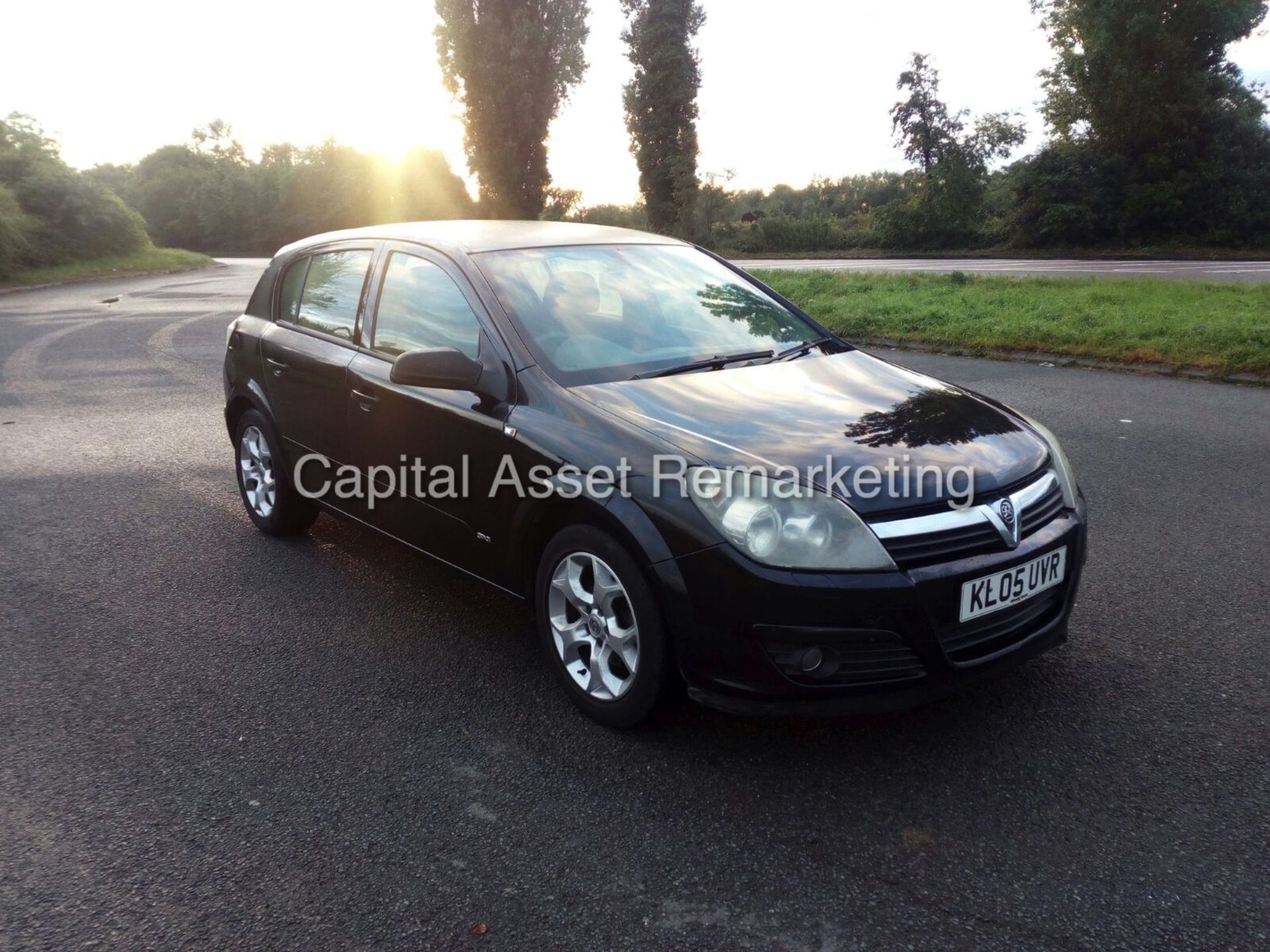 On Sale VAUXHALL ASTRA 1.6 "SXI - BLACK EDITION" HATCHBACK - AIR CON - ELEC PACK - ALLOYS - NO VAT