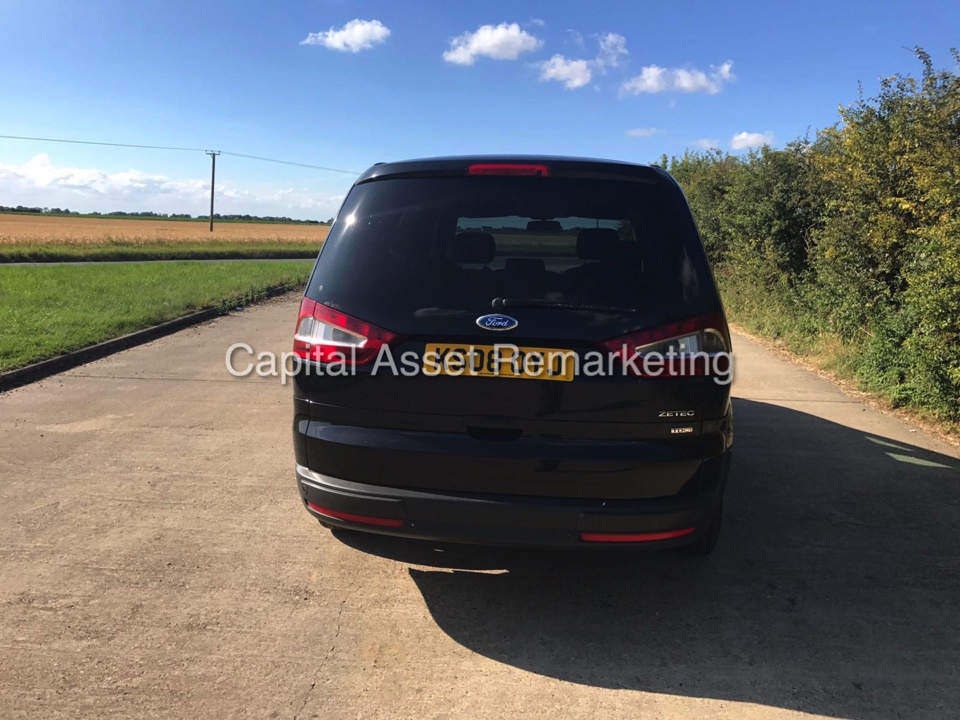 (ON SALE) FORD GALAXY 1.8TDCI ZETEC "125BHP-6 SPEED" 7 SEATER MPV -MASSIVE SPEC -CLIMATE -AIR CON - Image 4 of 14