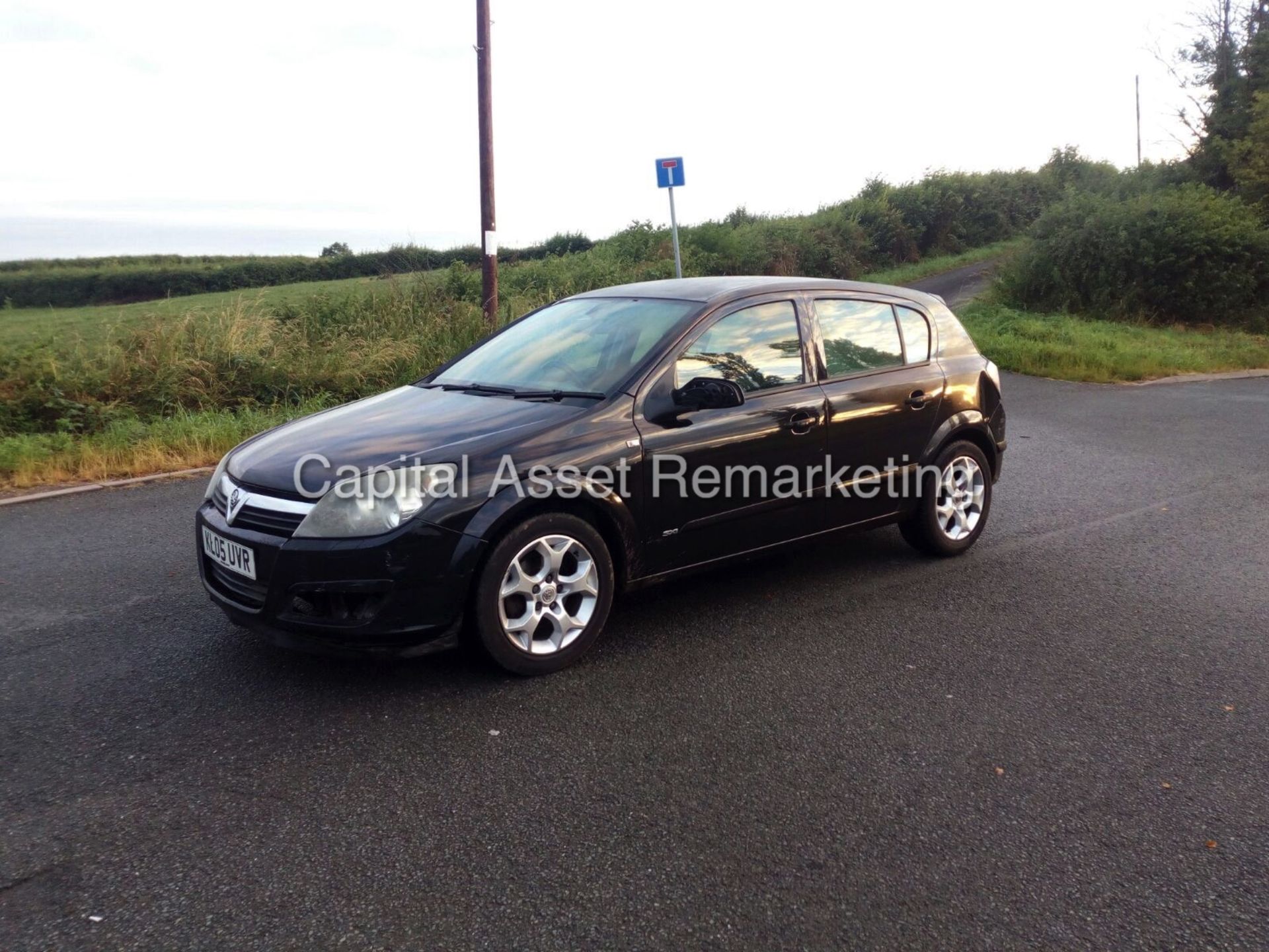 On Sale VAUXHALL ASTRA 1.6 "SXI - BLACK EDITION" HATCHBACK - AIR CON - ELEC PACK - ALLOYS - NO VAT - Image 3 of 8