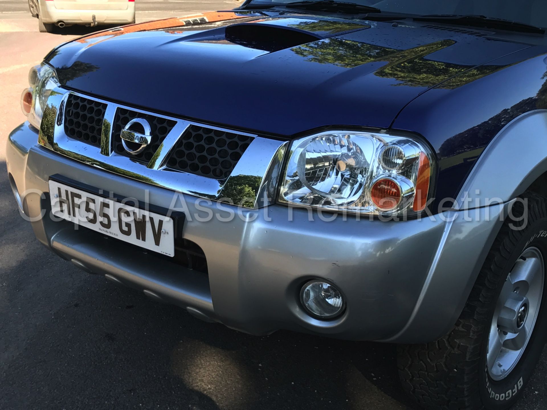 NISSAN NAVARA 'D22' DOUBLE CAB PICK-UP (2006 MODEL) '2.5 DIESEL - 133 BHP' **ULTRA LOW MILES** - Image 13 of 38