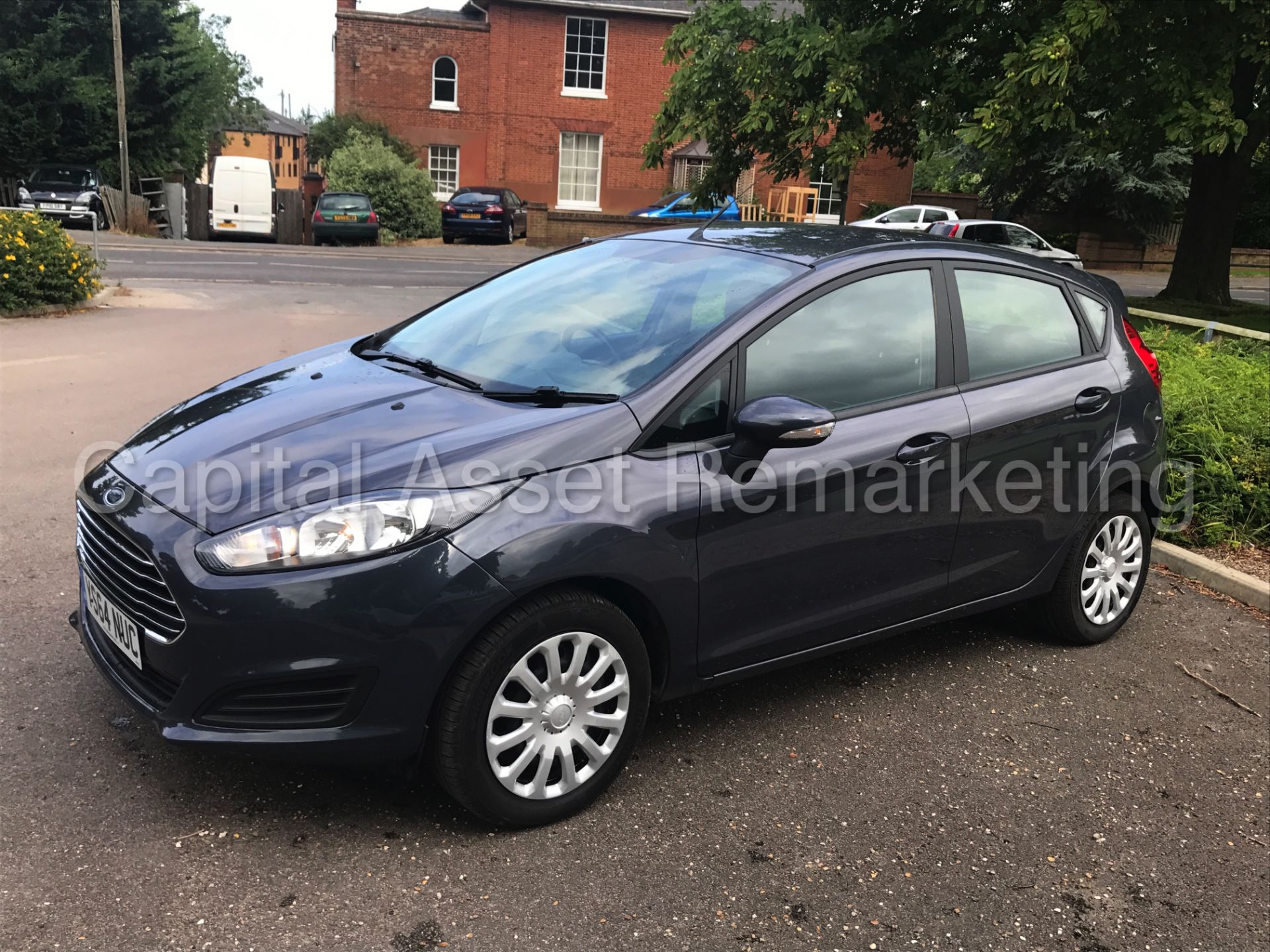 FORD FIESTA 'STYLE' 5 DOOR HATCHBACK (2015 MODEL) '1.5 TDCI - 60 MPG - AIR CON' (1 OWNER - FSH) - Image 6 of 32