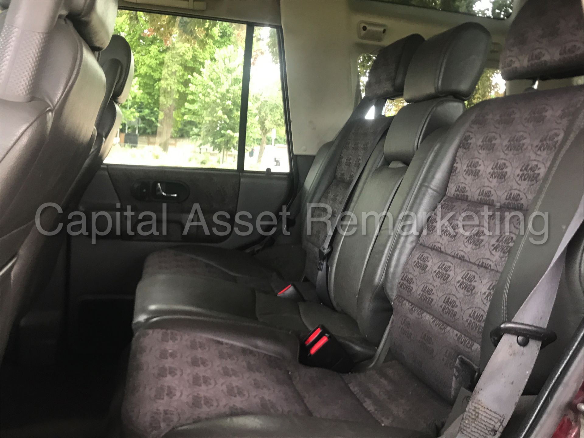(On Sale) LAND ROVER DISCOVERY 'XS EDITION' (2000) 'TD5 - 7 SEATER - LEATHER' (NO VAT - SAVE 20%) - Image 16 of 27