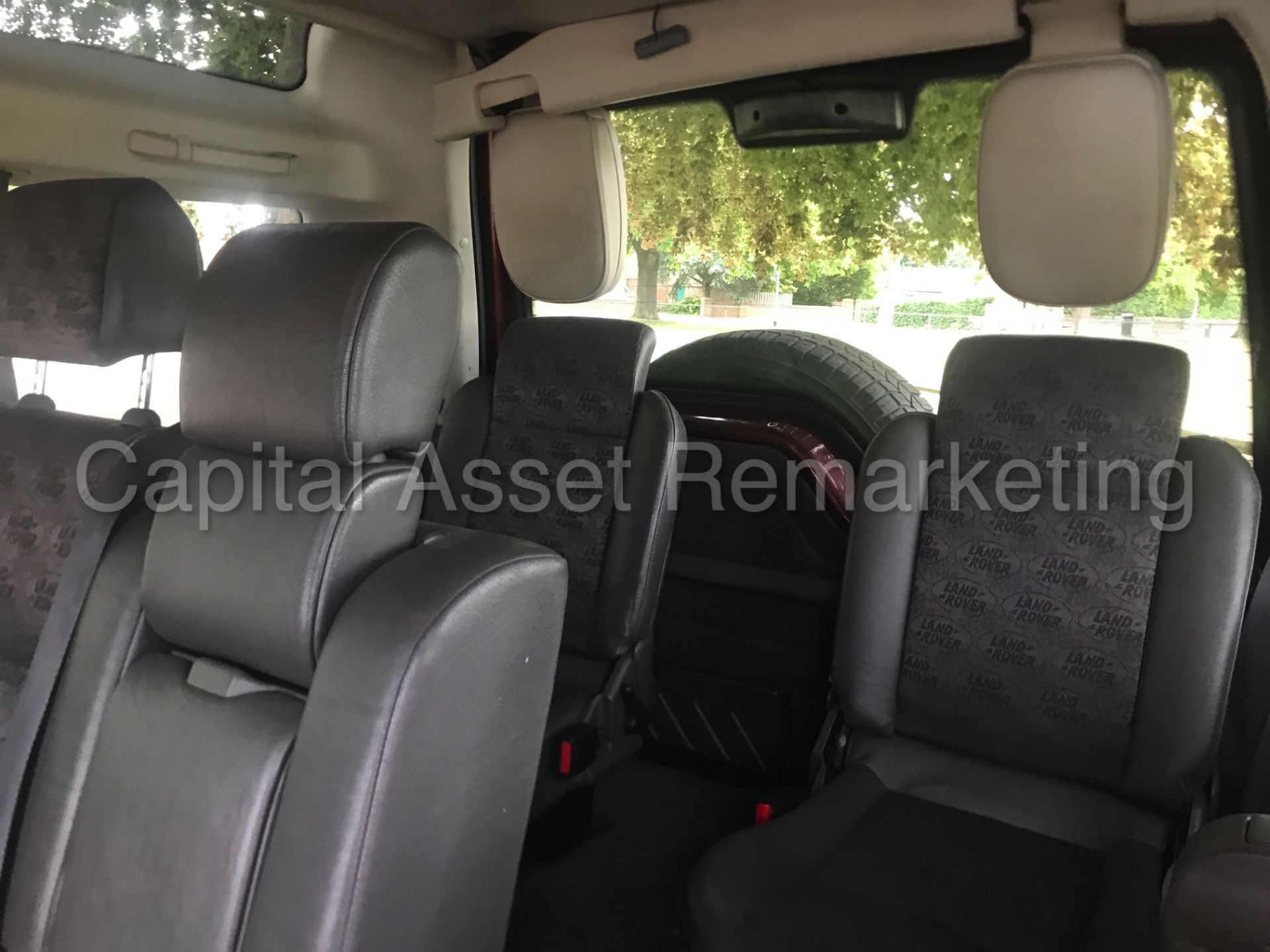 (On Sale) LAND ROVER DISCOVERY 'XS EDITION' (2000) 'TD5 - 7 SEATER - LEATHER' (NO VAT - SAVE 20%) - Image 17 of 27