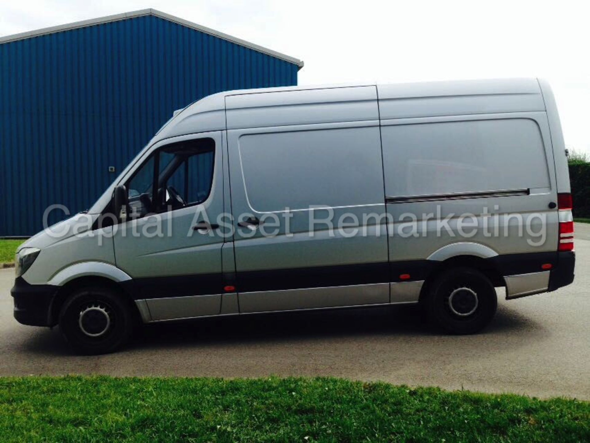 MERCEDES-BENZ SPRINTER 313 CDI 'MWB HI-ROOF (2014 - NEW MODEL) *FRIDGE VAN* '130 BHP - 6 SPEED - A/C - Image 4 of 16