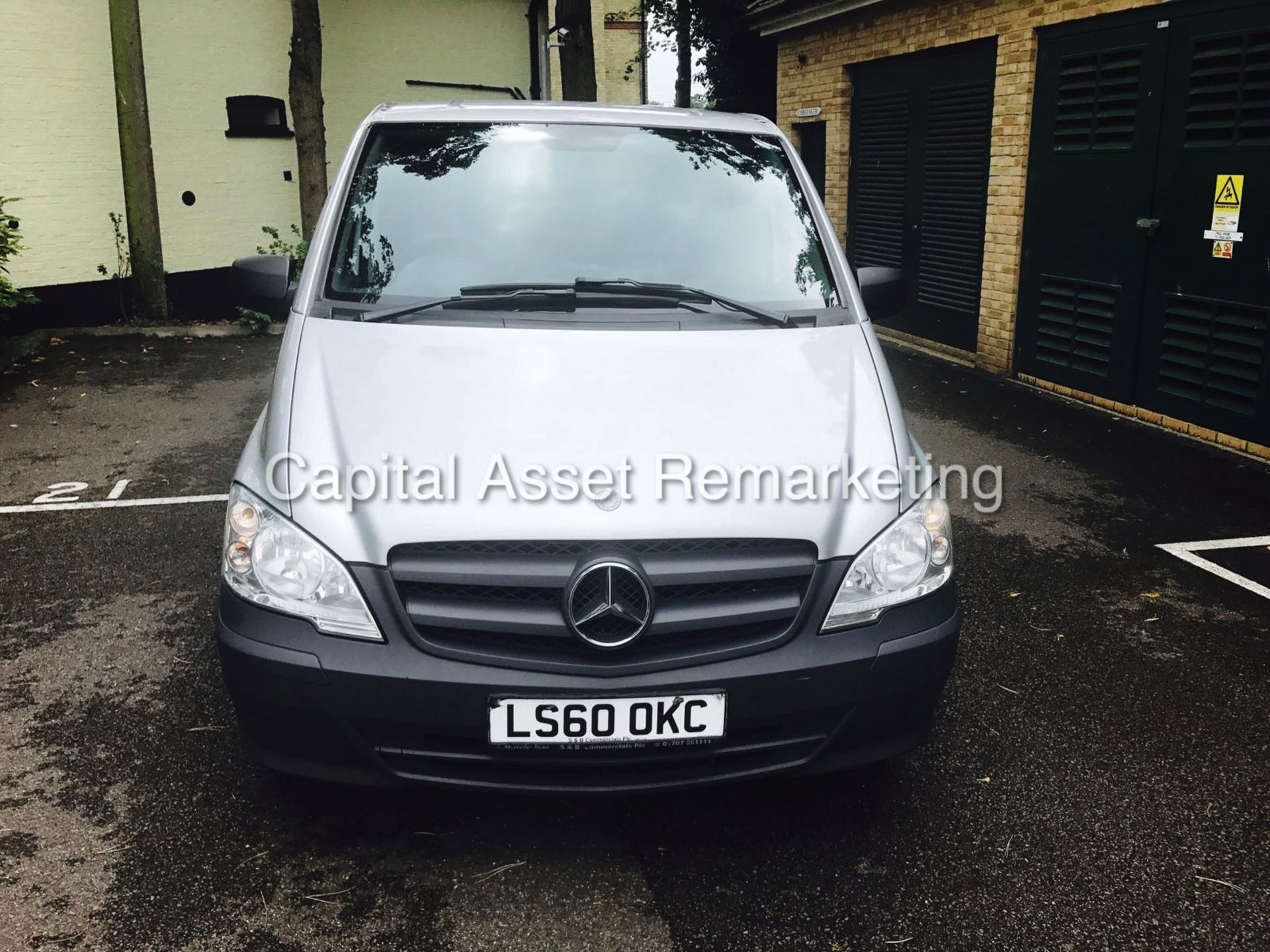 MERCEDES VITO 113CDI "136BHP-6 SPEED" LWB (2012 MODEL-NEW SHAPE) DUEL LINER - 1 OWNER FSH- AIR CON - Image 2 of 13