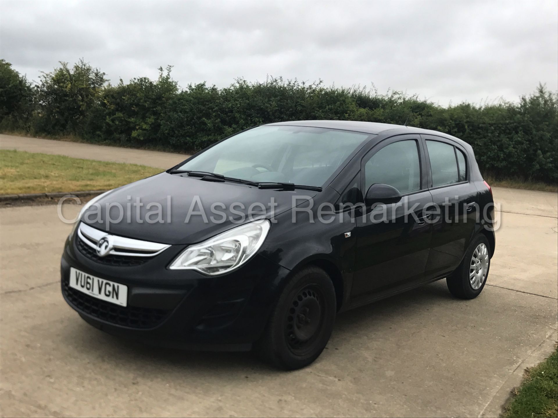 (On Sale) VAUXHALL CORSA 'EXCLUSIVE' 5 DOOR HATCHBACK (2012 MODEL) 'CDTI - 5 SPEED - A/C' - Image 6 of 23