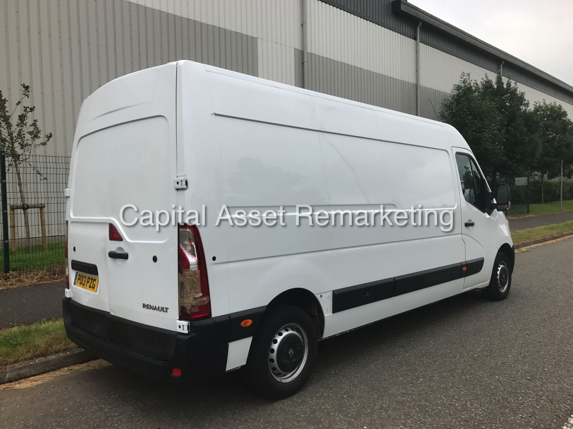 RENAULT MASTER 2.3DCI "125BHP - 6 SPEED" LWB / HI TOP (13 REG - NEW SHAPE) ELEC PACK - Image 3 of 16