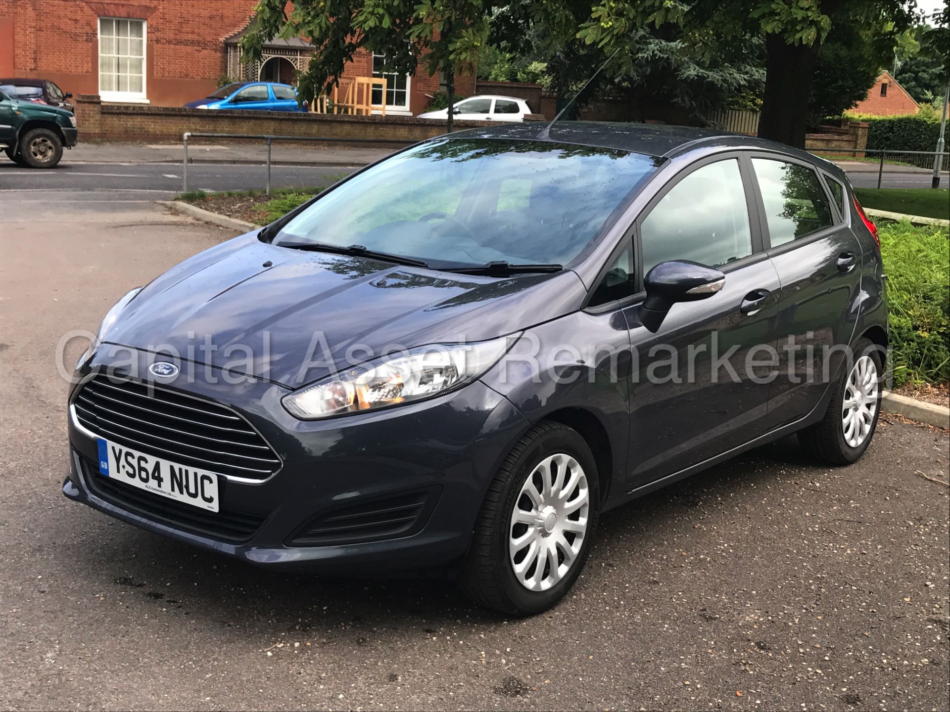 FORD FIESTA 'STYLE' 5 DOOR HATCHBACK (2015 MODEL) '1.5 TDCI - 60 MPG - AIR CON' (1 OWNER - FSH) - Image 5 of 32