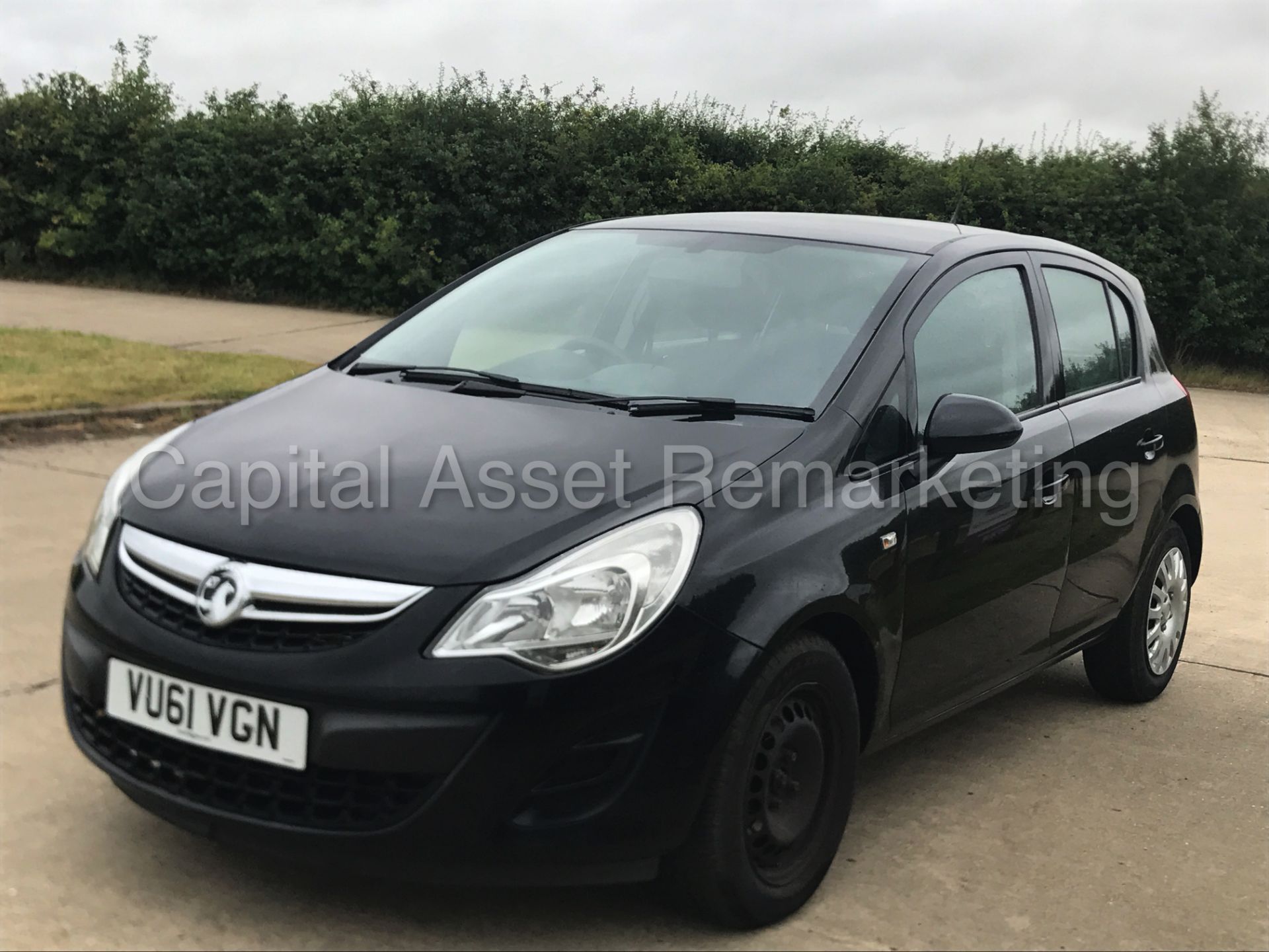 (On Sale) VAUXHALL CORSA 'EXCLUSIVE' 5 DOOR HATCHBACK (2012 MODEL) 'CDTI - 5 SPEED - A/C' - Image 4 of 23