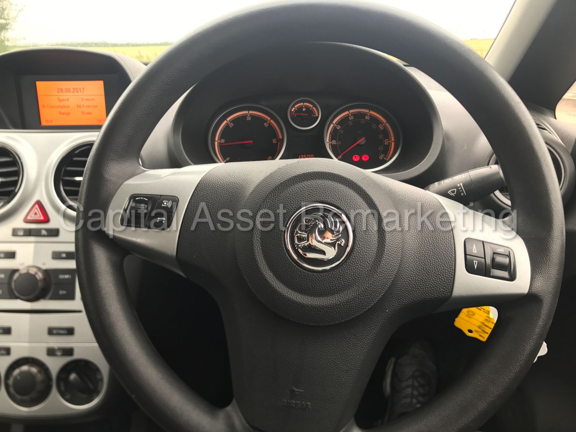 (On Sale) VAUXHALL CORSA 'EXCLUSIVE' 5 DOOR HATCHBACK (2012 MODEL) 'CDTI - 5 SPEED - A/C' - Image 21 of 23