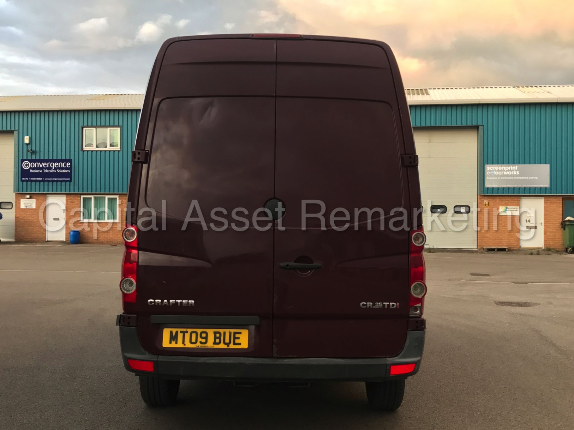 (On Sale) VOLKSWAGEN CRAFTER CR35 'MWB HI-ROOF' (2009) '2.5 TDI - 109 PS - 6 SPEED' **LOW MILES** - Image 7 of 26