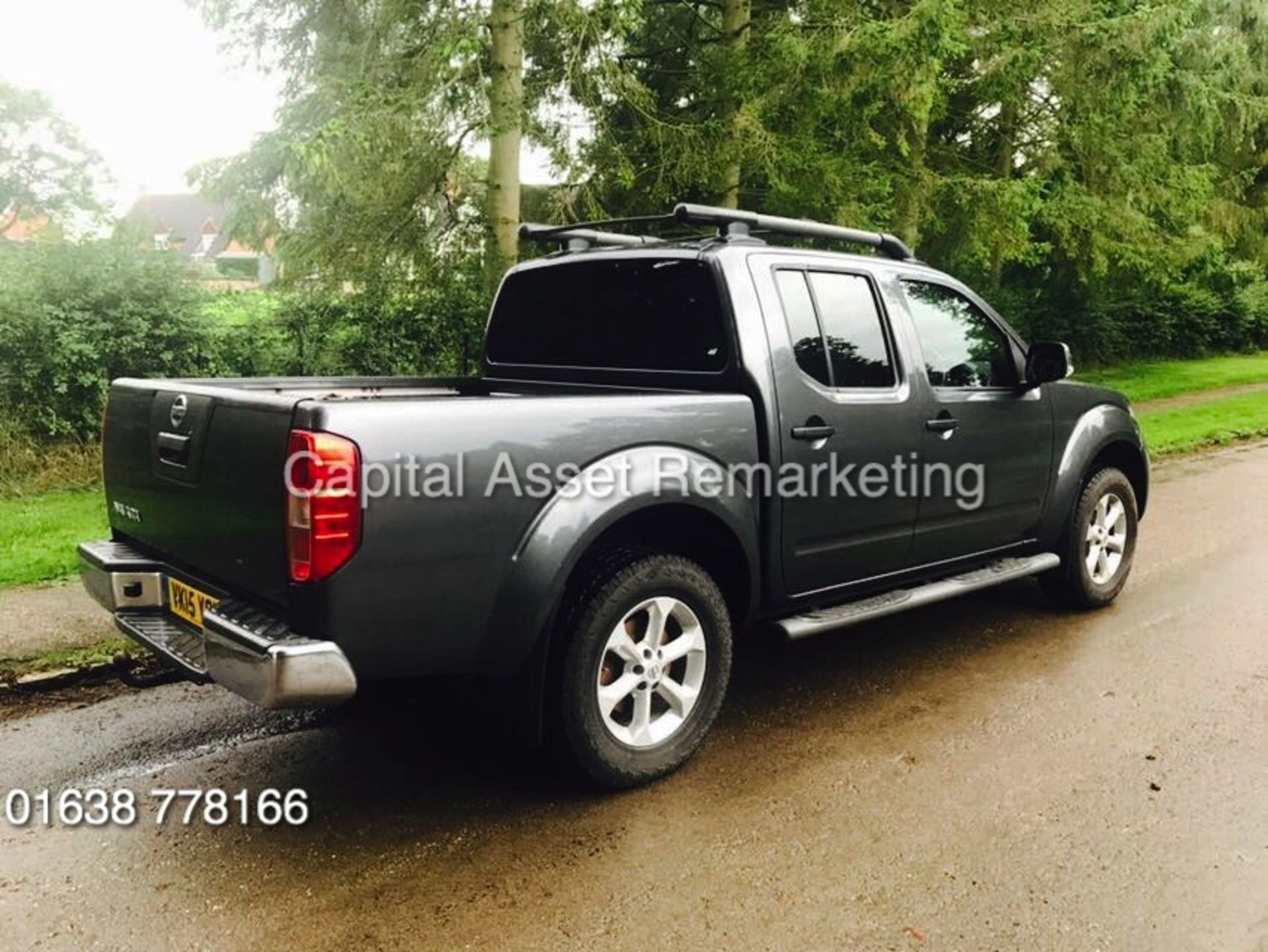 NISSAN NAVARA 2.5CDI "TEKNA AUTO" DOUBLE CAB (15 REG) 1 OWNER FSH - SAT NAV - LEATHER - CLIMATE !!! - Image 7 of 20