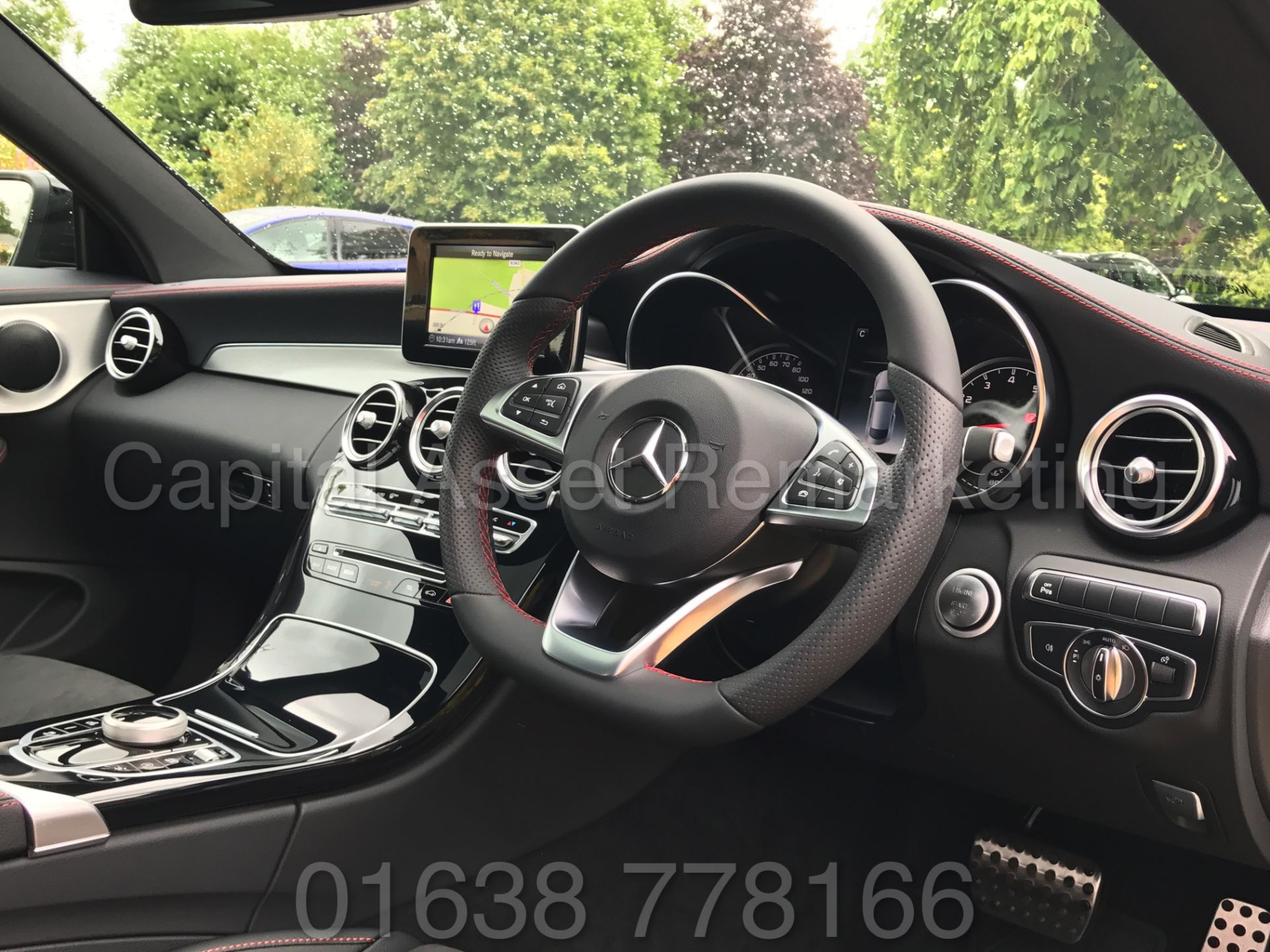 MEREDES-BENZ C43 AMG PREMIUM '4 MATIC' COUPE (2017) '9-G AUTO - LEATHER - SAT NAV' **FULLY LOADED** - Image 38 of 57