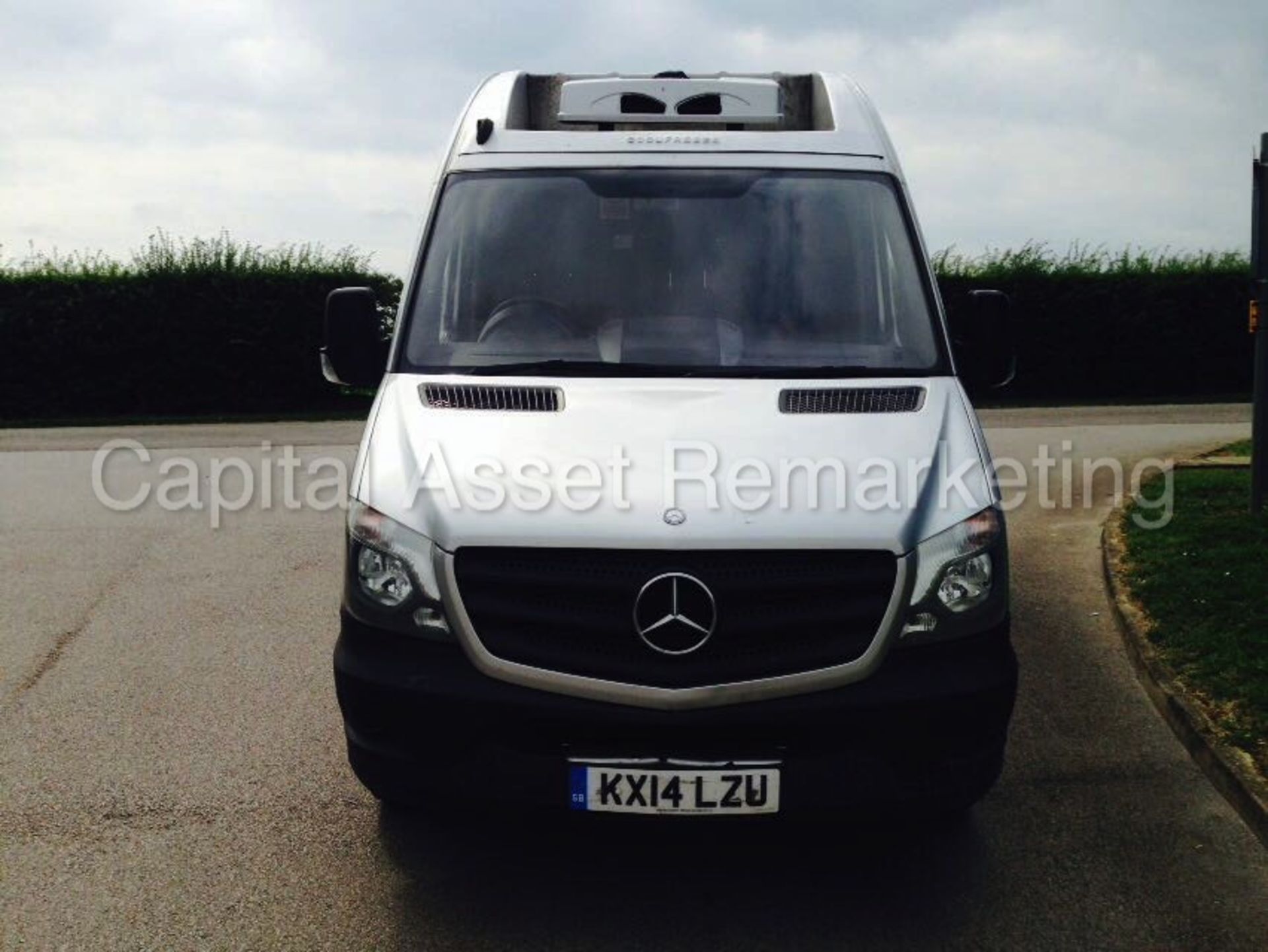 MERCEDES-BENZ SPRINTER 313 CDI 'MWB HI-ROOF (2014 - NEW MODEL) *FRIDGE VAN* '130 BHP - 6 SPEED - A/C - Image 2 of 16