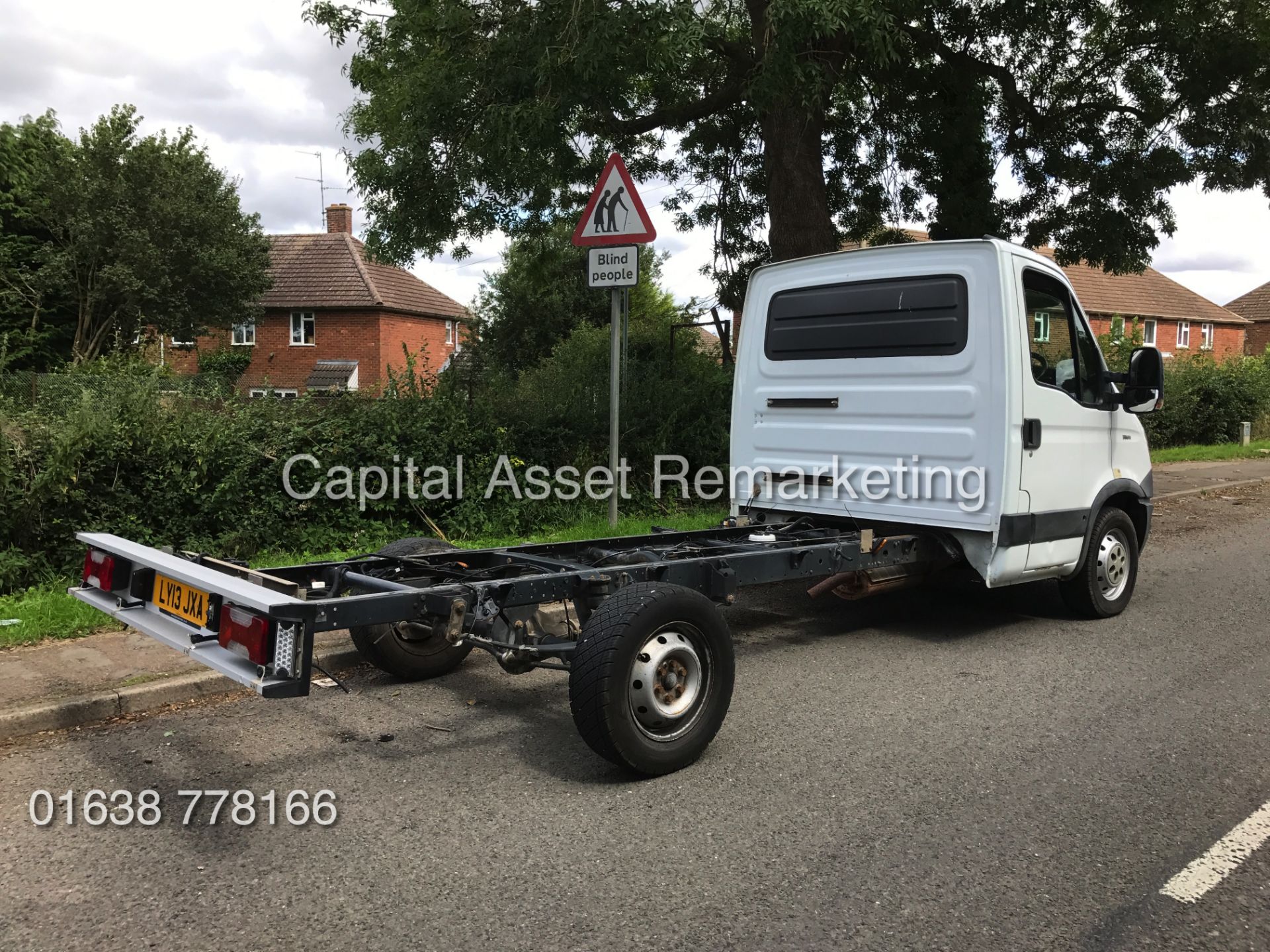 (On Sale) IVECO DAILY 35S11 LONG WHEEL BASE CHASSIS CAB - 13 REG - NEW SHAPE - EURO 5 - ELEC PACK - Image 5 of 10