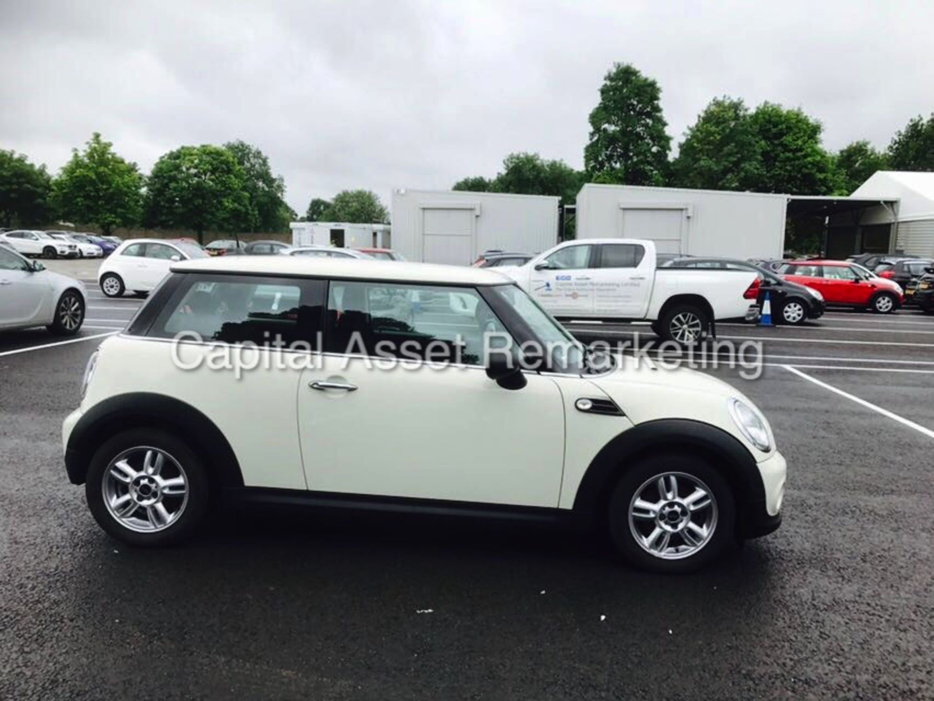 On Sale MINI "ONE" 1.6 PETROL (2012) MODEL - ONLY 53K MILES!!! -START / STOP - AIR CON -ALLOYS - WOW - Image 4 of 16