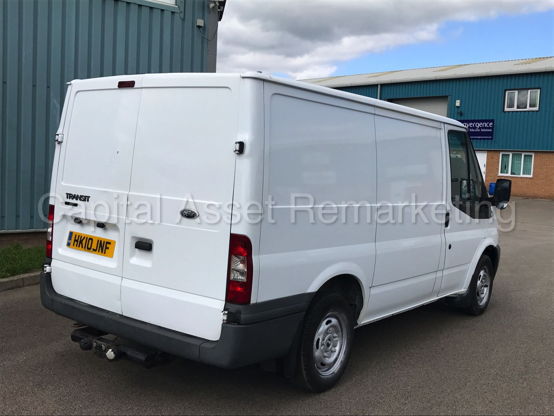 (On Sale) FORD TRANSIT 85 T260S FWD (2010 - 10 REG) '2.2 TDCI - SWB - 85 PS - 5 SPEED' (NO VAT) - Image 9 of 22