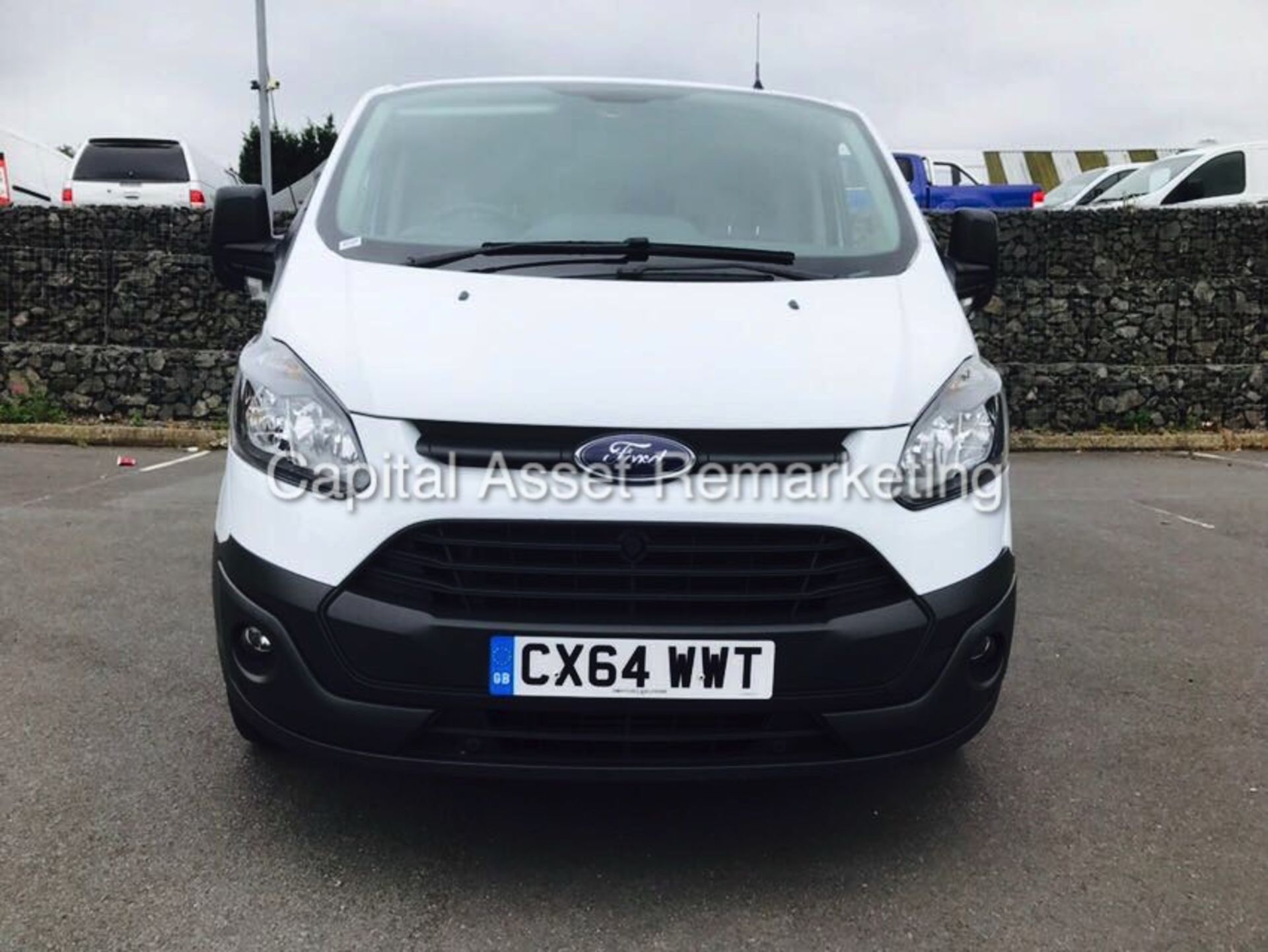 FORD CUSTOM 290 "2.2TDCI 125" 6 SPEED - AIR CON - MASSIVE SPEC - 1 OWNER - COLOUR CODED - 64 REG!!! - Image 4 of 16