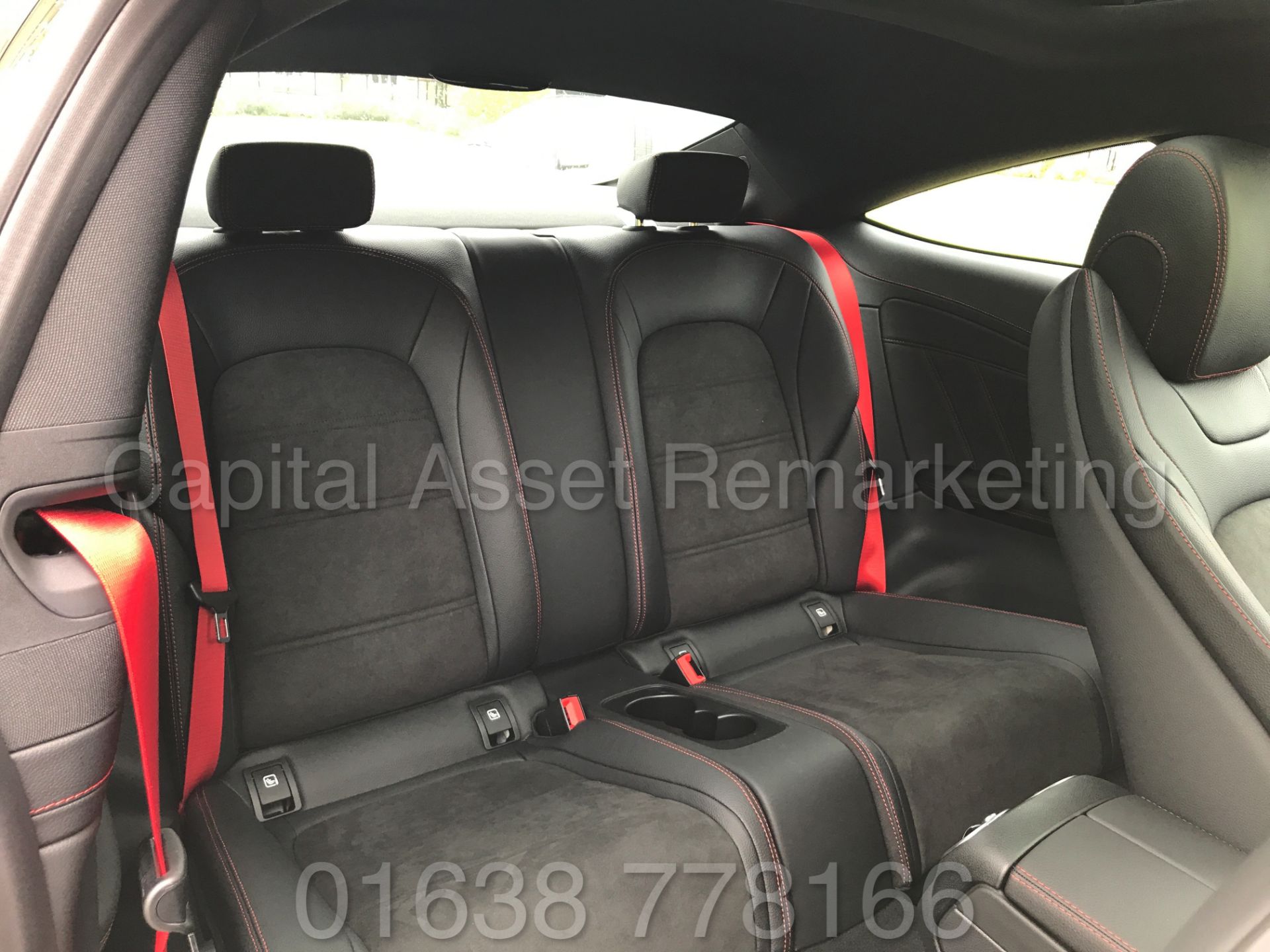 MEREDES-BENZ C43 AMG PREMIUM '4 MATIC' COUPE (2017) '9-G AUTO - LEATHER - SAT NAV' **FULLY LOADED** - Image 35 of 57