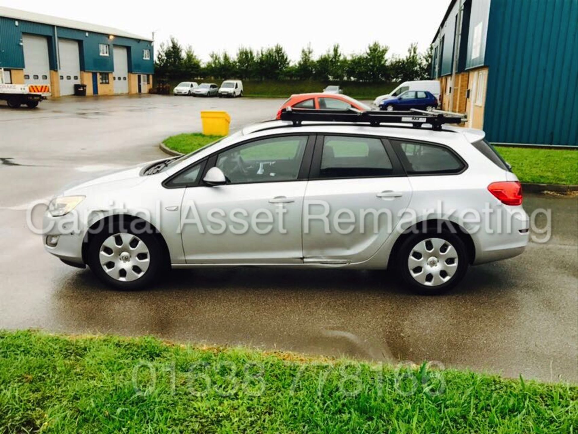 (On Sale) VAUXHALL ASTRA 'EXCLUSIVE' (2012 MODEL) '1.7 CDTI - ECOFLEX - 6 SPEED' *AIR CON* (1 OWNER) - Image 4 of 17