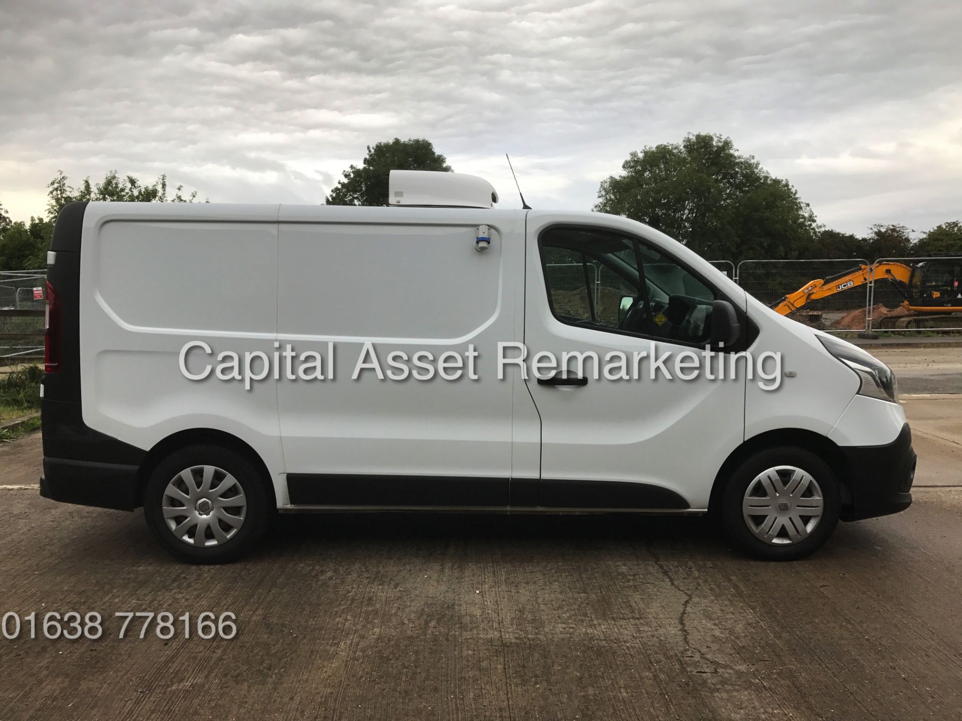 On Sale RENAULT TRAFFIC 1.6DCI "115BHP - 6 SPEED" FRIDGE / FREEZER (NEW SHAPE - 2015 MODEL) NO VAT - Image 6 of 20