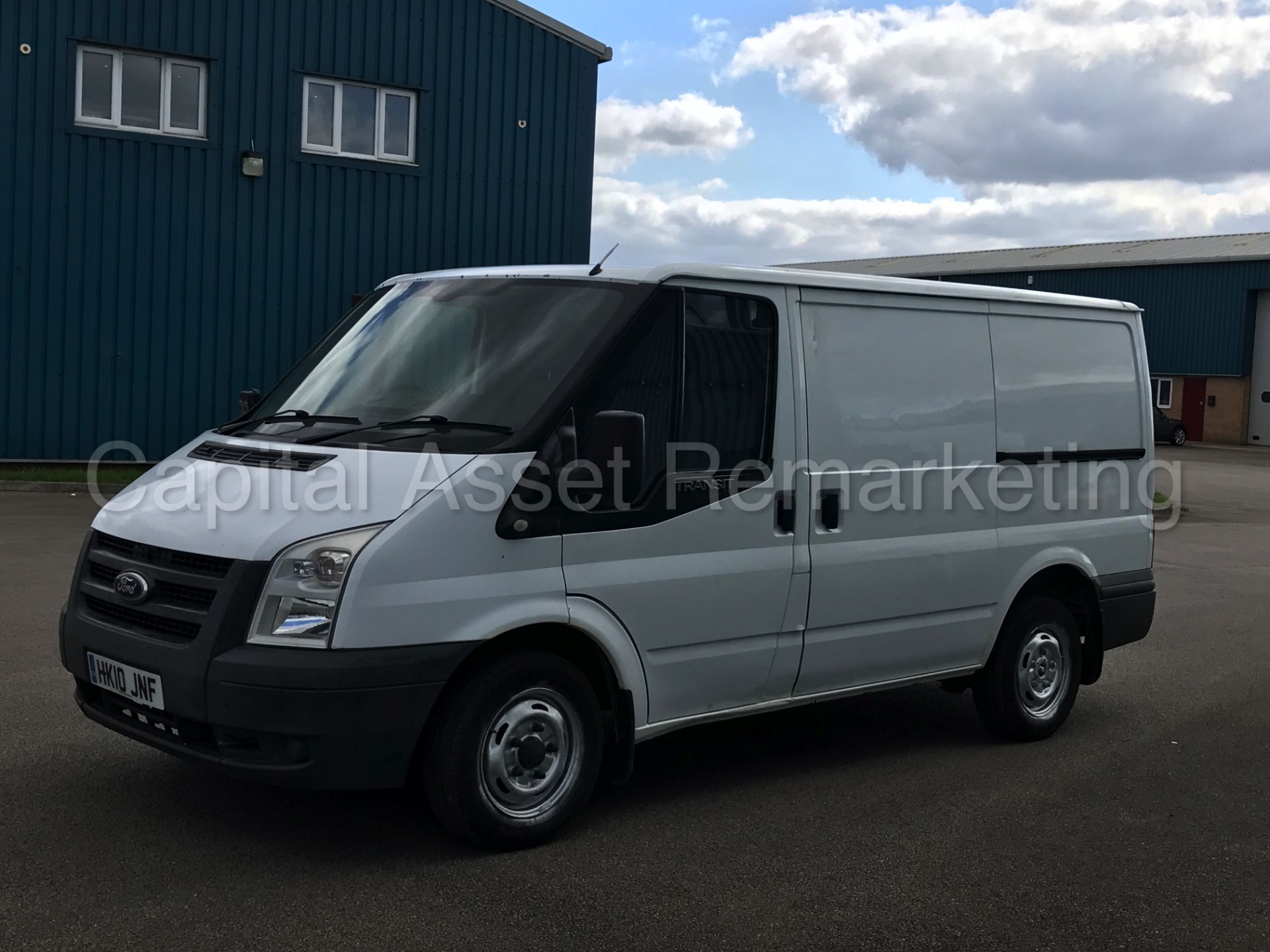 (On Sale) FORD TRANSIT 85 T260S FWD (2010 - 10 REG) '2.2 TDCI - SWB - 85 PS - 5 SPEED' (NO VAT) - Image 6 of 22