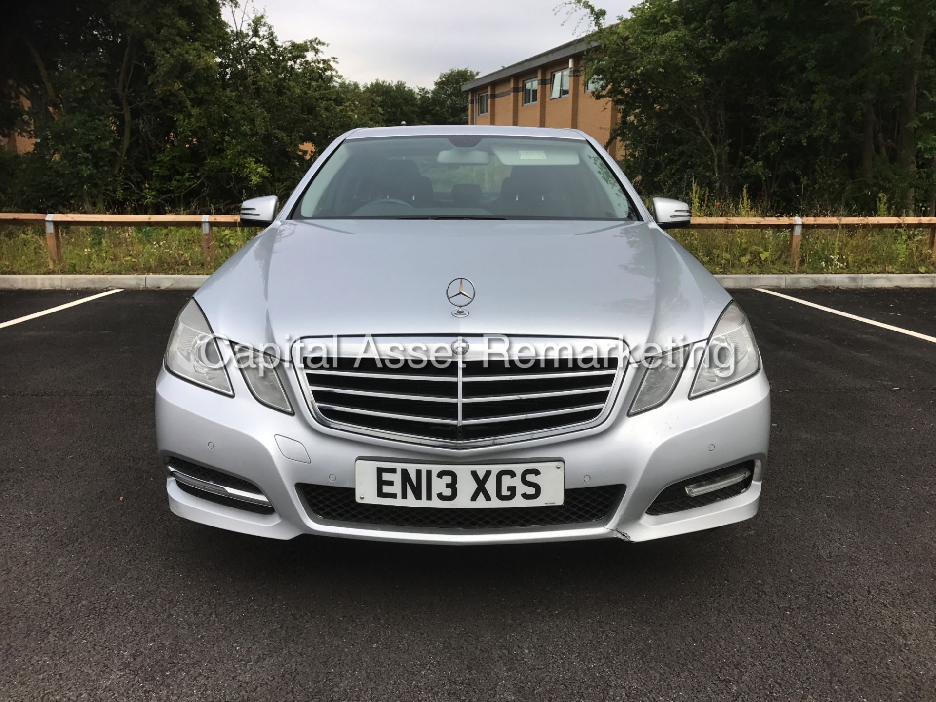 (On Sale) MERCEDES E300d AUTO BLUETEC DIESEL HYBRID - 13 REG - LEATHER - MASSIVE SPEC - 1 OWNER' - Image 2 of 23