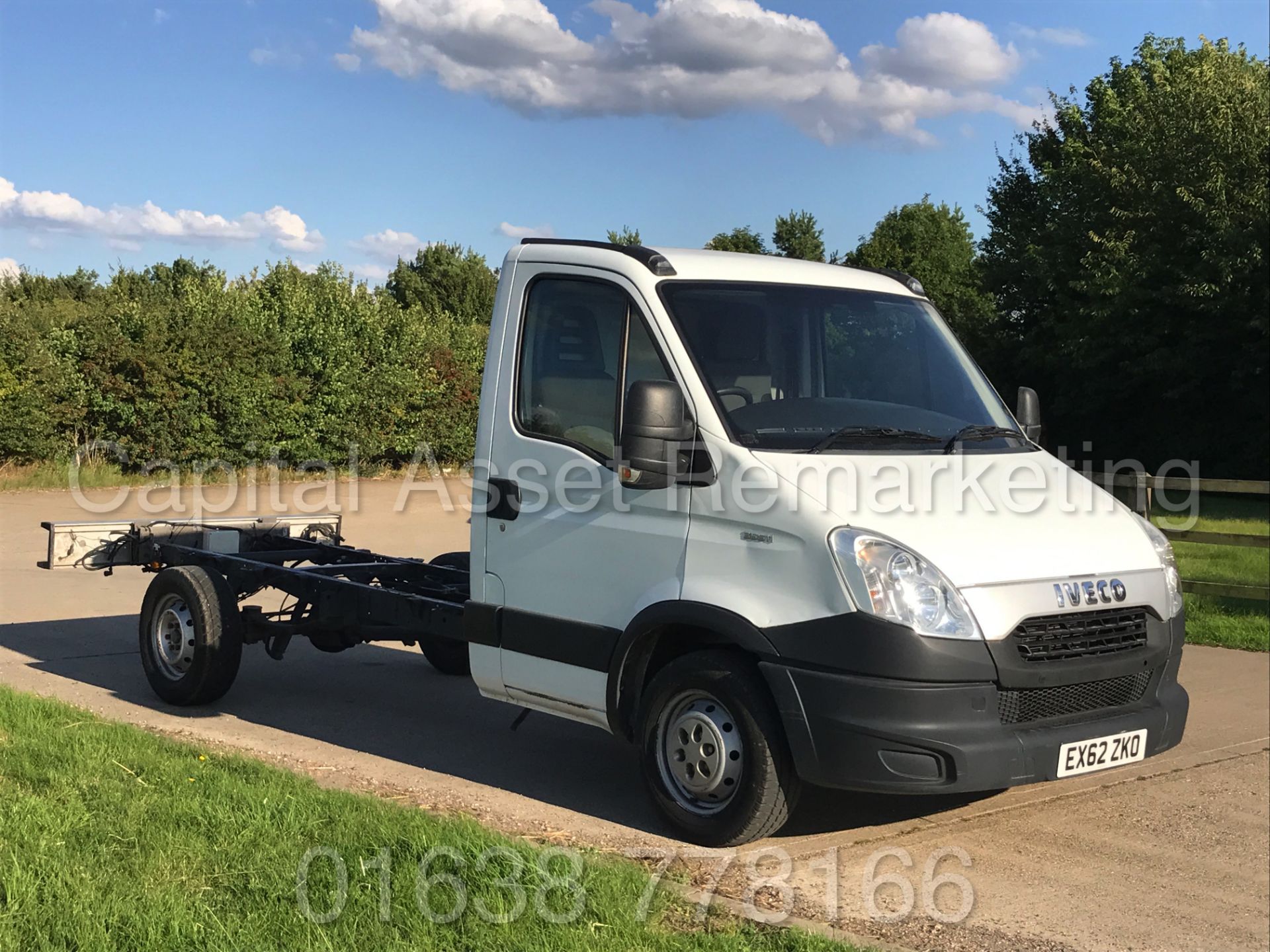 (On Sale) IVECO DAILY 35S11 'LWB - CHASSIS CAB' (2013 MODEL) '2.3 DIESEL - 110 BHP - 6 SPEED' - Image 2 of 19