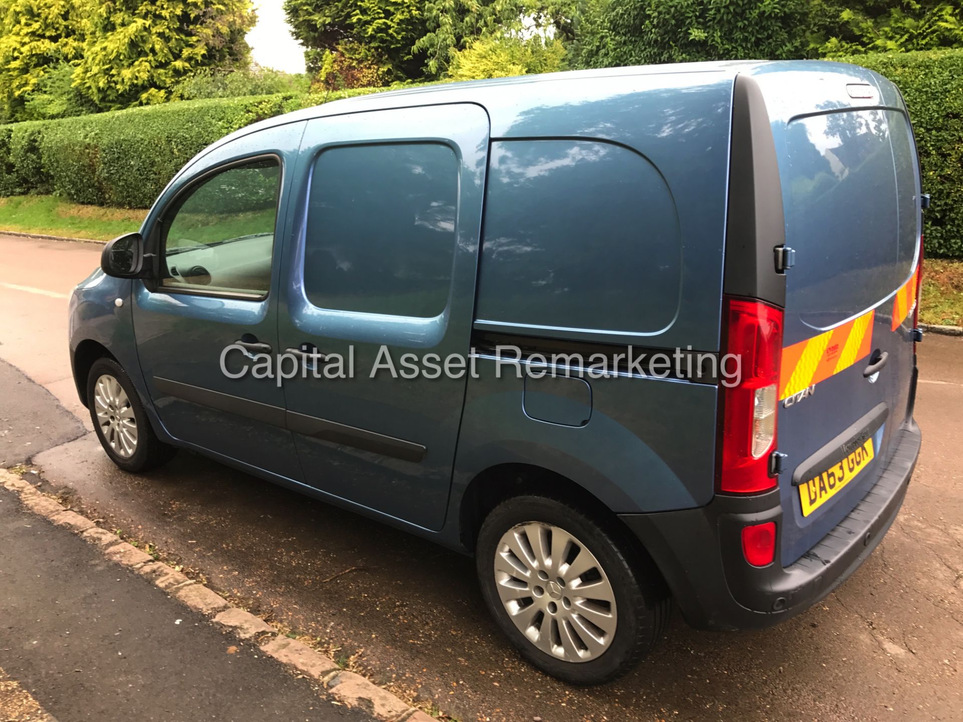 MERCEDES CITAN 109CDI LWB "SPORTY VAN" 1 OWNER - AIR CON -ELEC PACK -CRUISE CONTROL -TWIN SIDE DOORS - Image 4 of 17