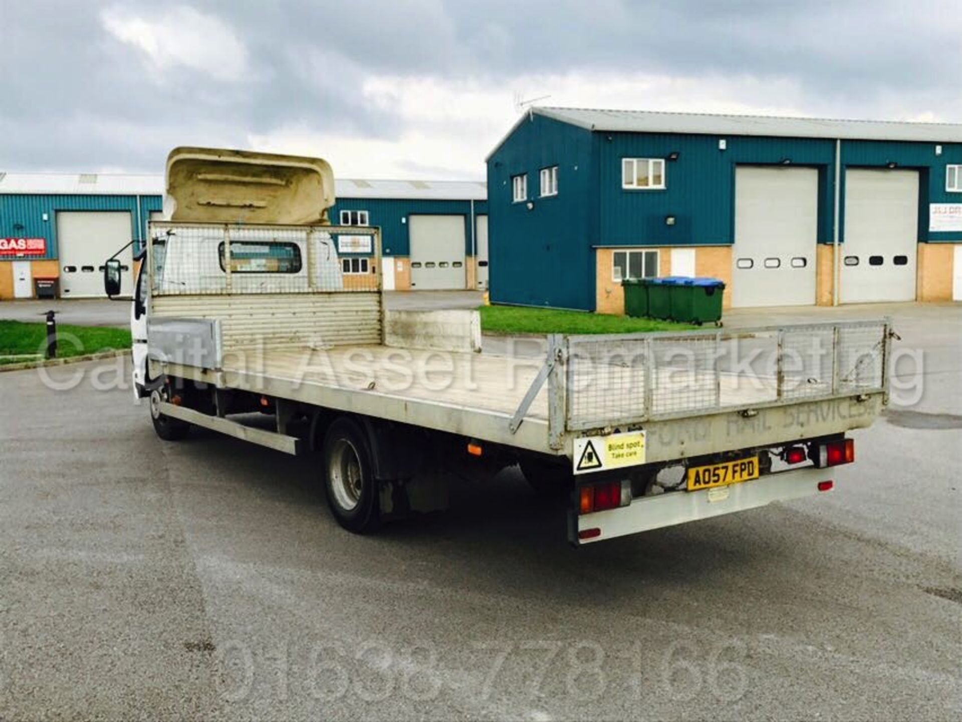 (On Sale) ISUZU NQR 70 'LWB DROPSIDE / FLATBED' (2008 MODEL) '5.2 DIESEL - POWERSHIFT' (NO VAT) - Image 3 of 21