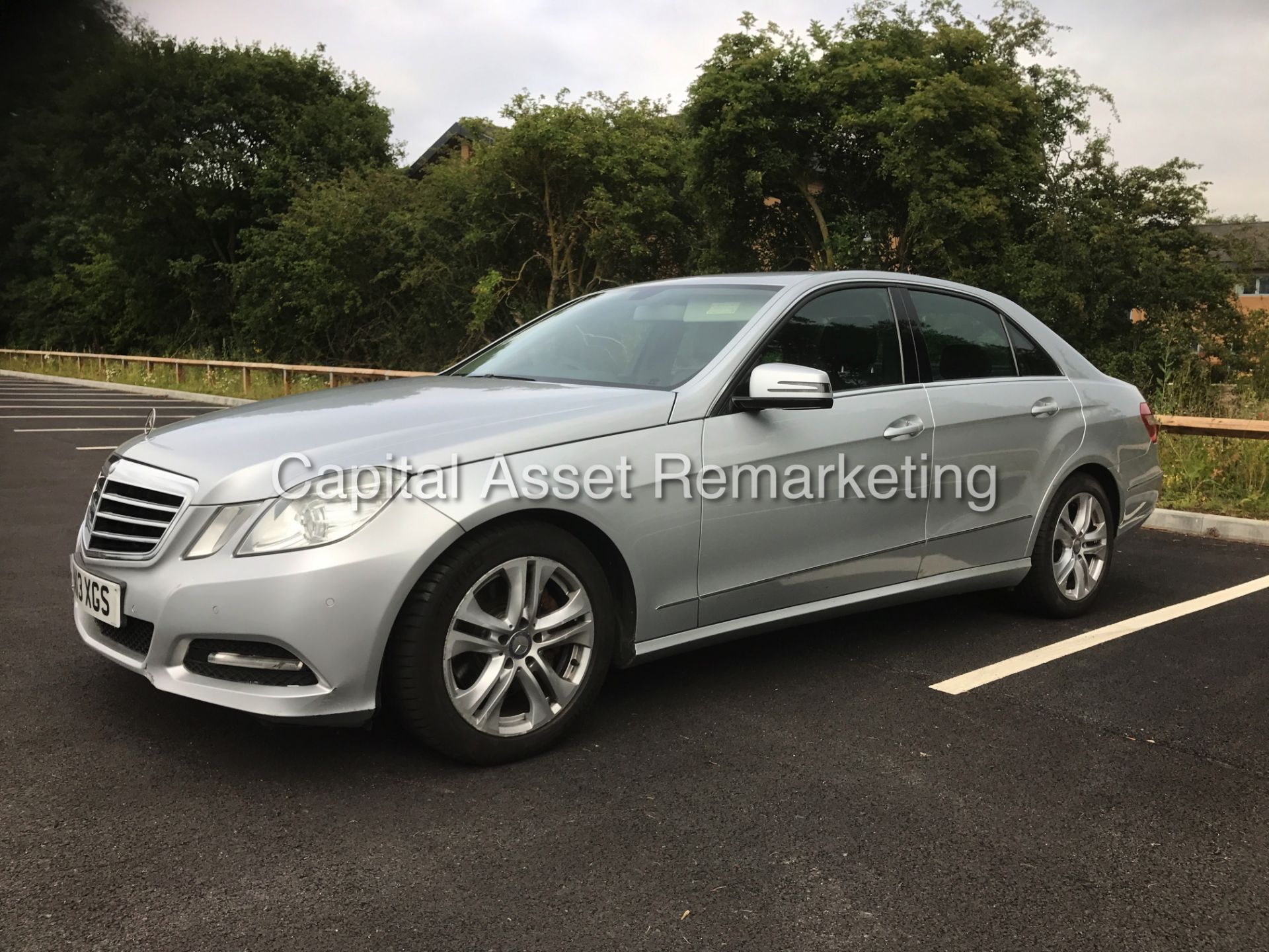 (On Sale) MERCEDES E300d AUTO BLUETEC DIESEL HYBRID - 13 REG - LEATHER - MASSIVE SPEC - 1 OWNER' - Image 3 of 23