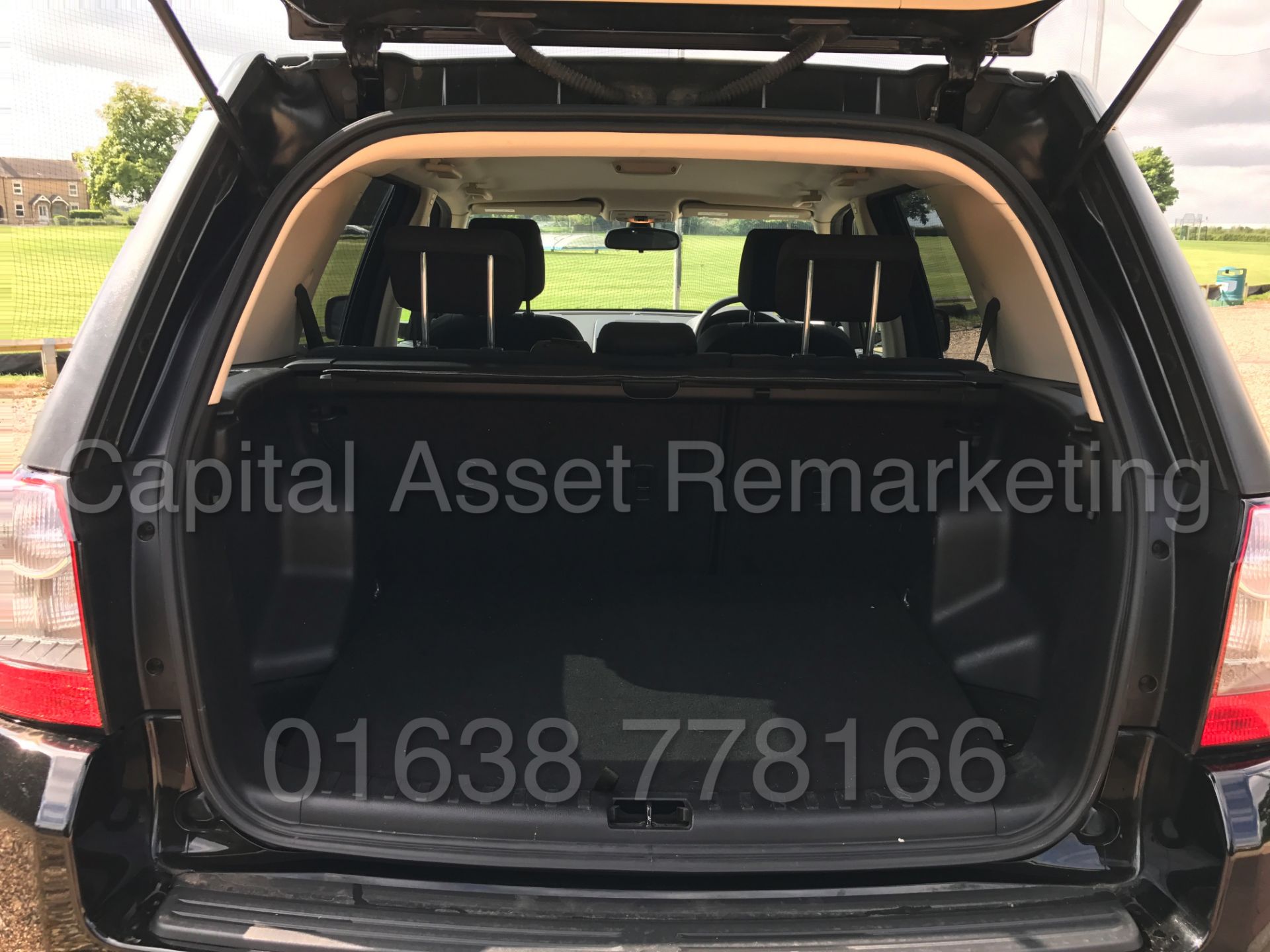 (On Sale) LAND ROVER FREELANDER 'GS EDITION' (2011 - FACELIFT) '2.2 TD4 - STOP / START' (NO VAT) - Image 17 of 32