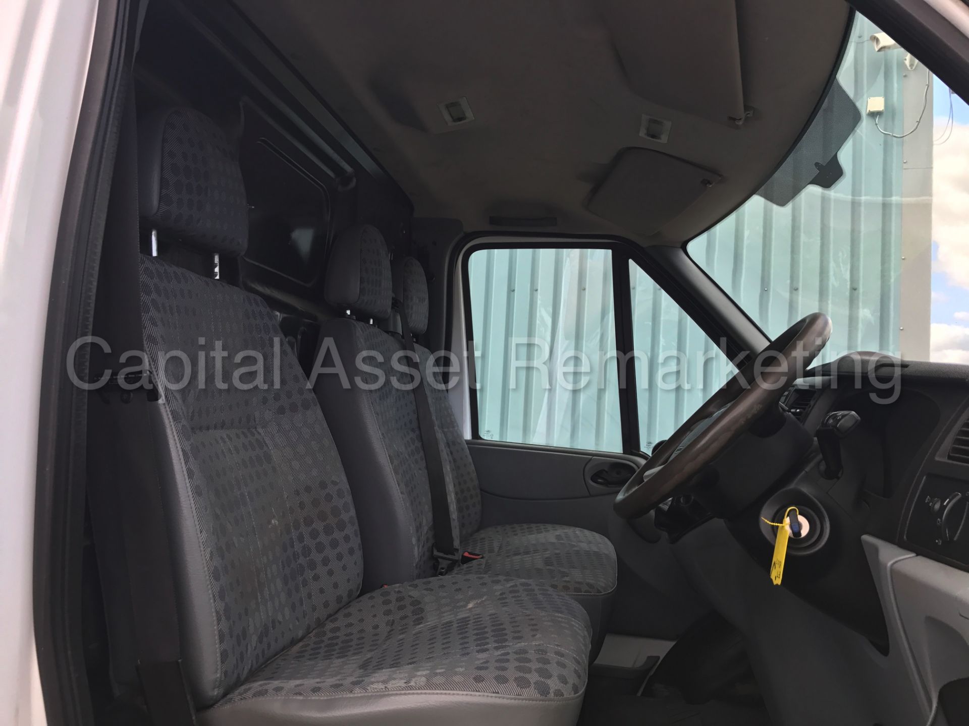 (On Sale) FORD TRANSIT 85 T260S FWD (2010 - 10 REG) '2.2 TDCI - SWB - 85 PS - 5 SPEED' (NO VAT) - Image 16 of 22