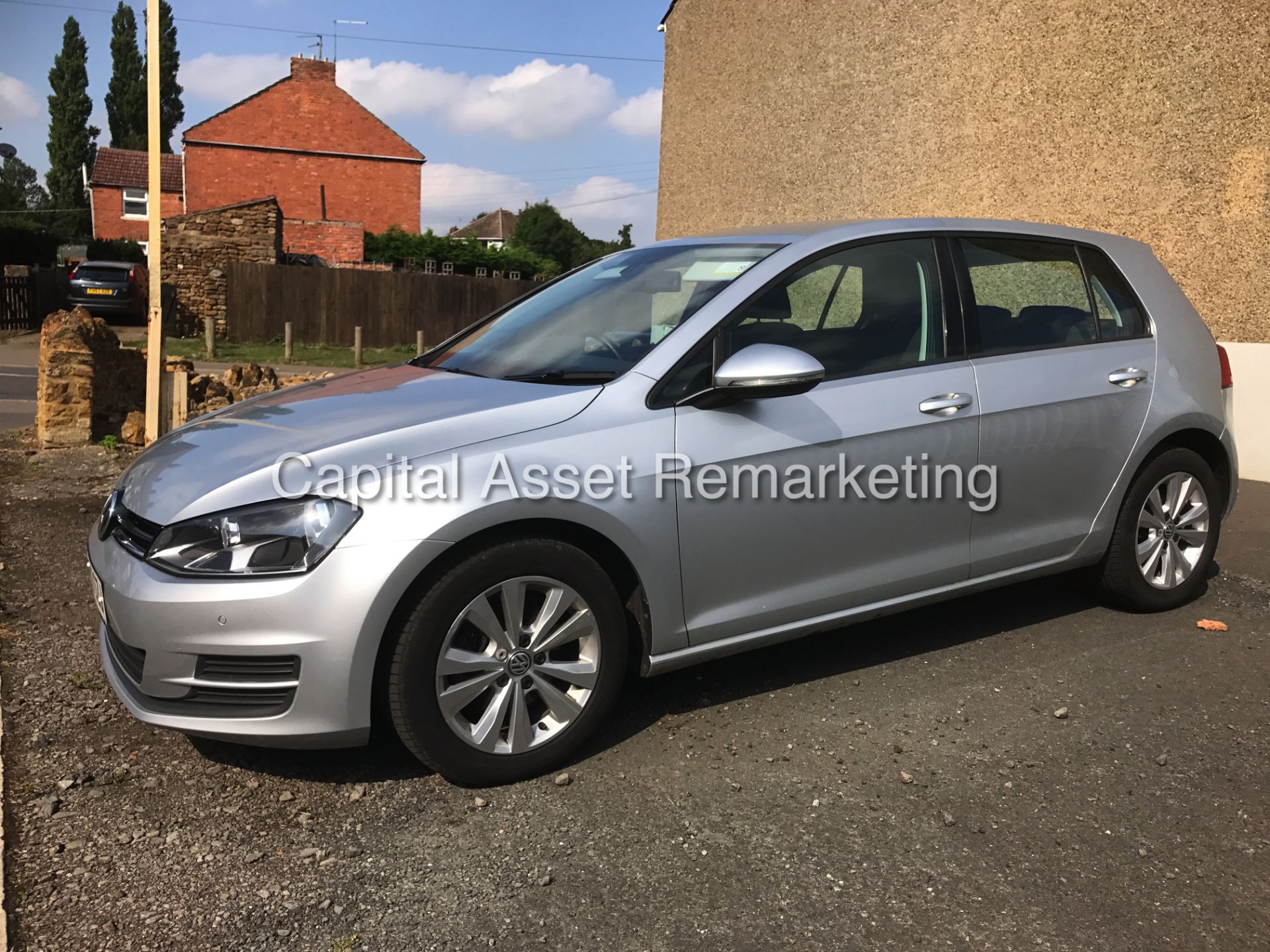 VOLKSWAGEN GOLF TDI "SE TECH" NEW SHAPE - 13 REG - 1 OWNER - AIR CON - FSH - GREAT SPEC - LOOK!!! - Image 5 of 24