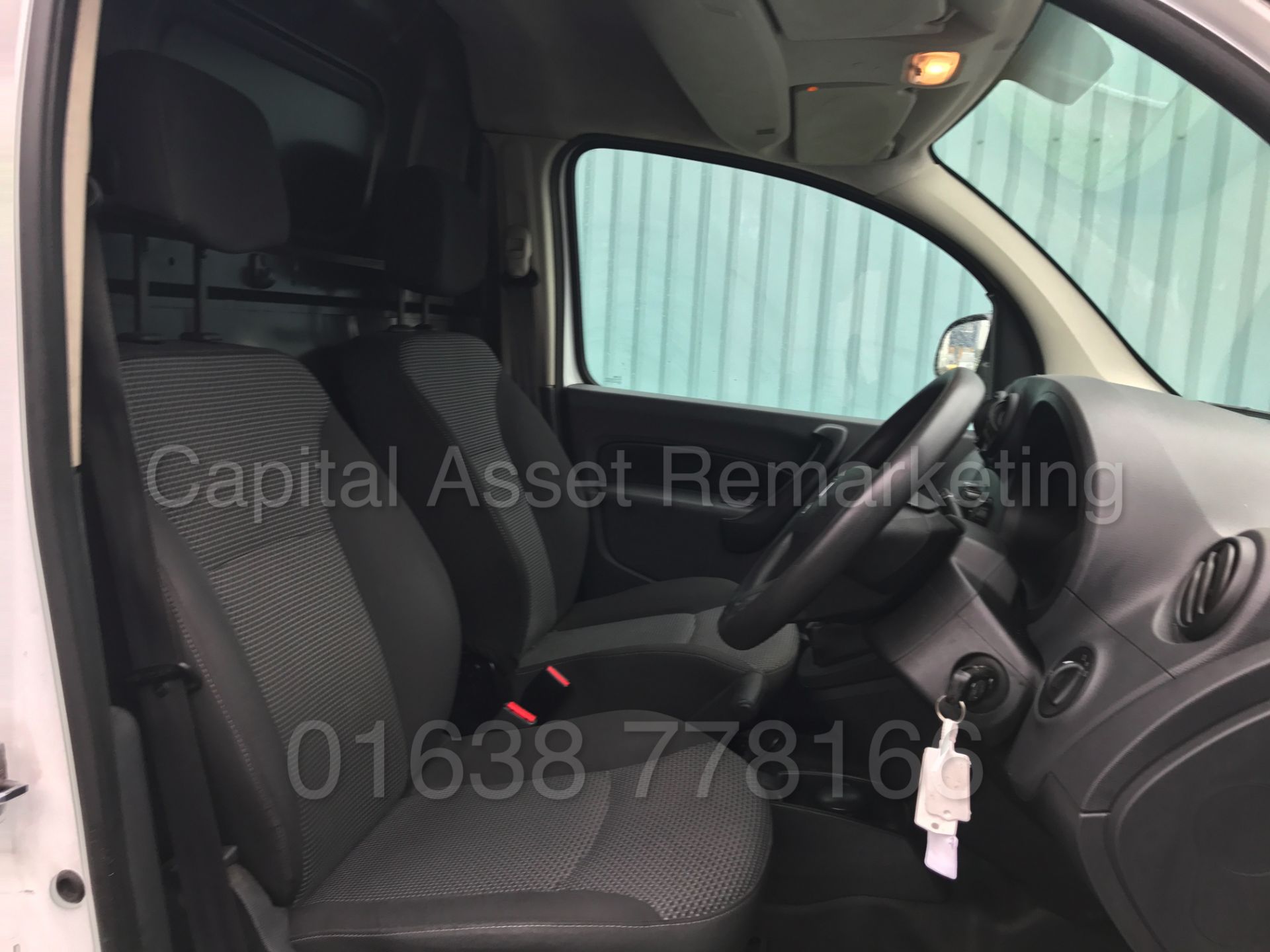 MERCEDES-BENZ CITAN 109 CDI LWB (2015 MODEL) '1.5 CDI - 90 BHP' (1 COMPANY OWNER FROM NEW) - Image 17 of 25