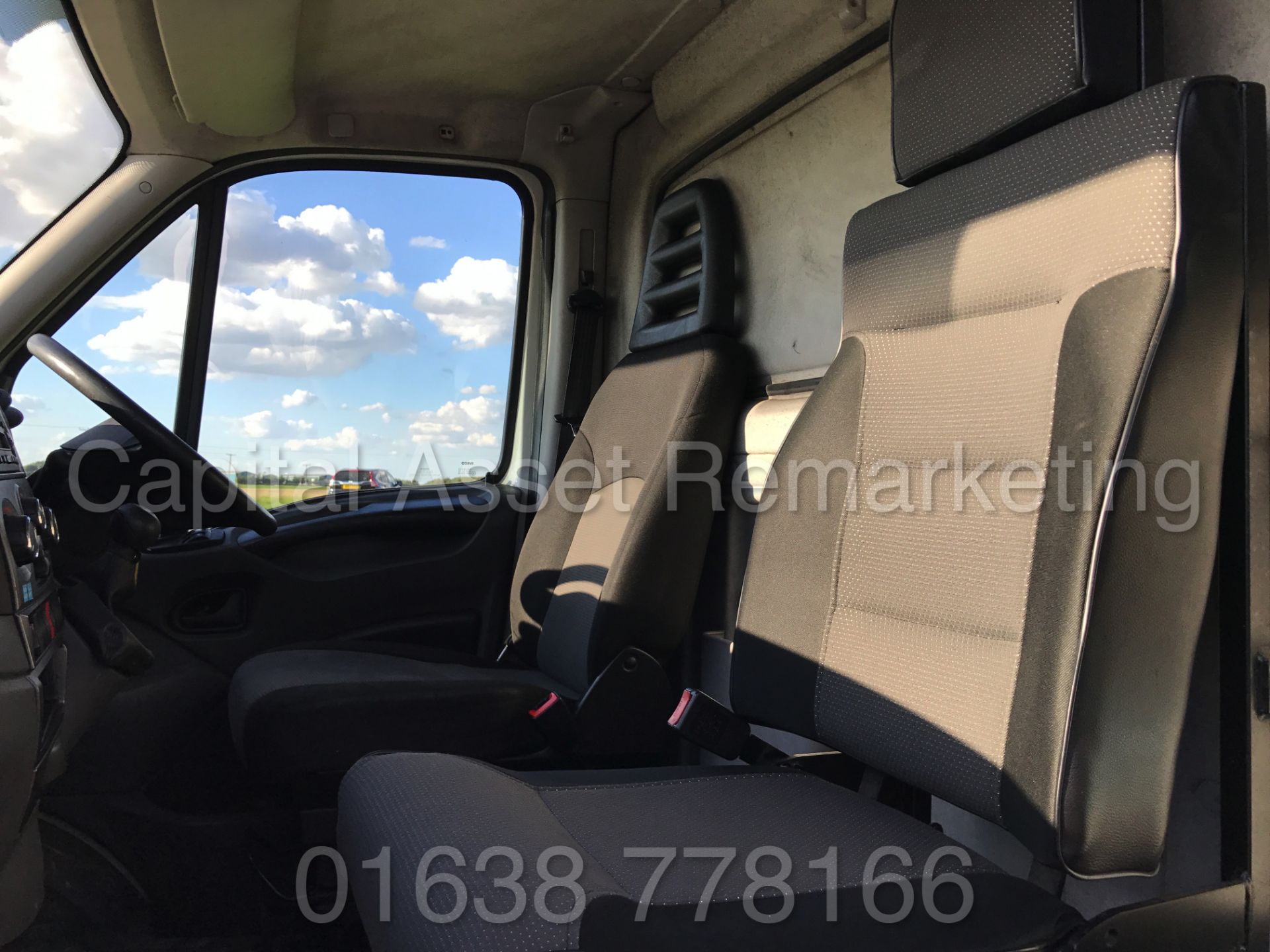 (On Sale) IVECO DAILY 35S11 'LWB - CHASSIS CAB' (2013 MODEL) '2.3 DIESEL - 110 BHP - 6 SPEED' - Image 13 of 19