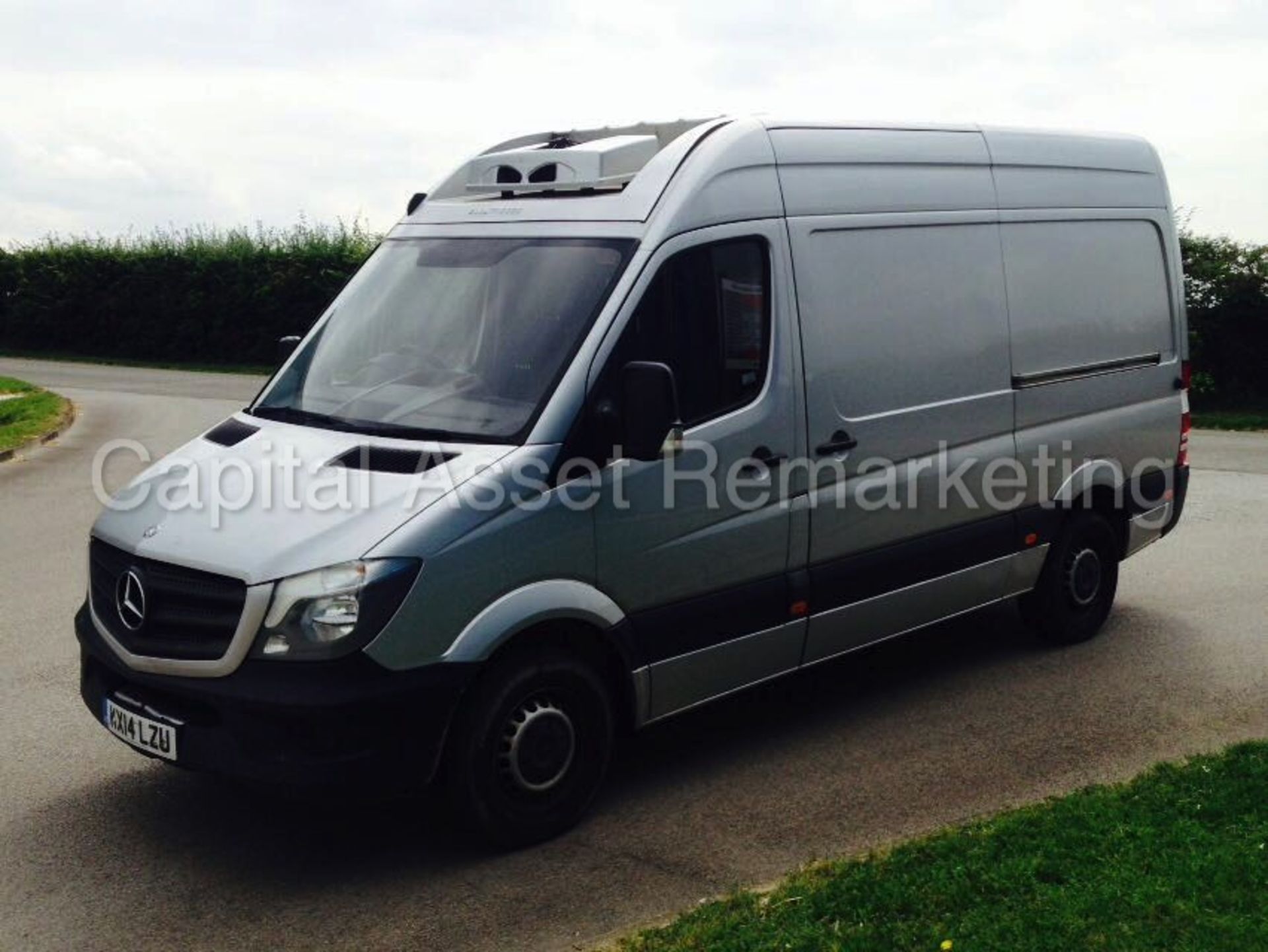 MERCEDES-BENZ SPRINTER 313 CDI 'MWB HI-ROOF (2014 - NEW MODEL) *FRIDGE VAN* '130 BHP - 6 SPEED - A/C - Image 3 of 16