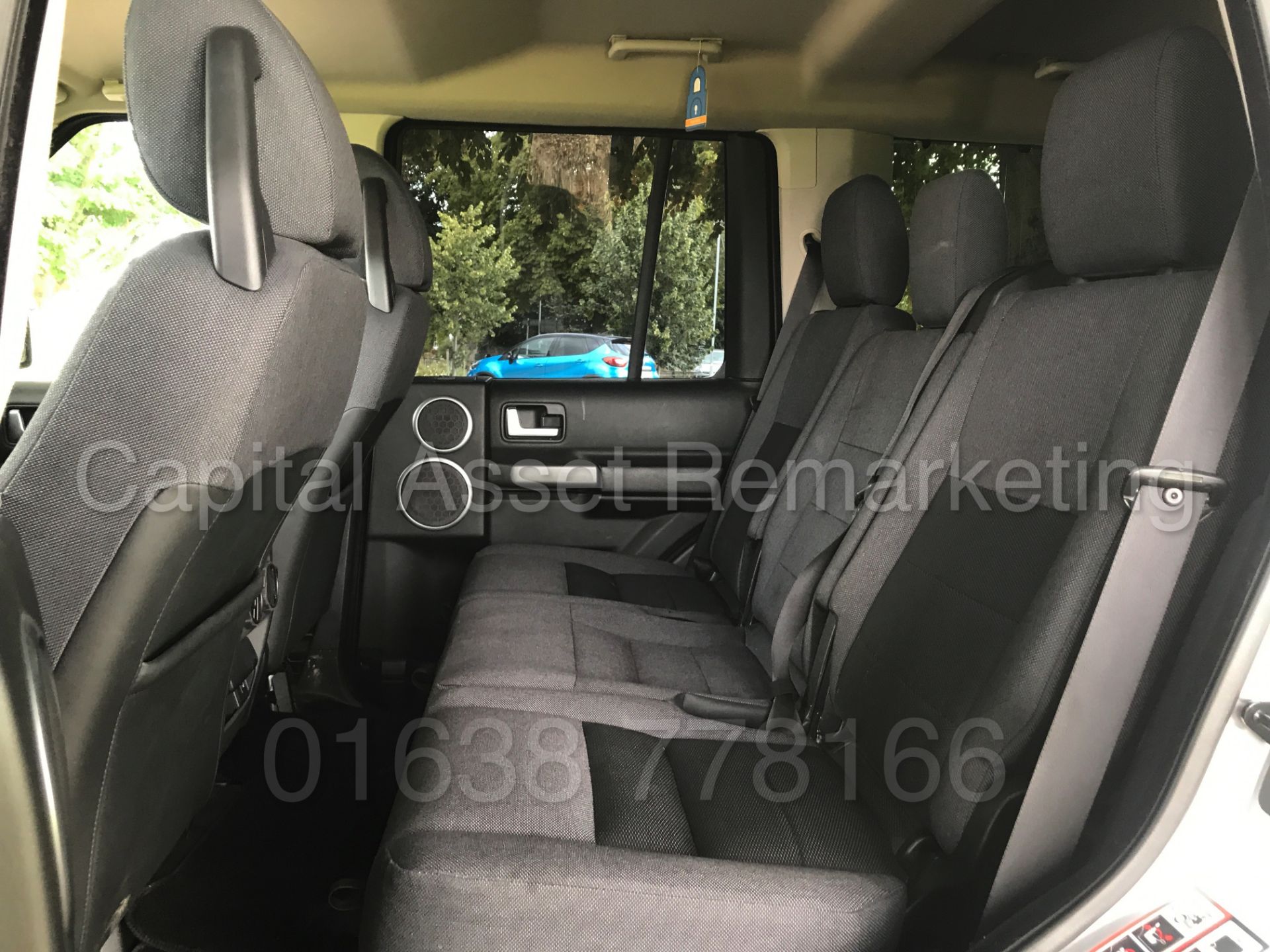 (On Sale) LAND ROVER DISCOVERY 3 (2005 - FACELIFT MODEL) 'TDV6 - AUTO - 7 SEATER - SAT NAV' (NO VAT) - Image 16 of 36