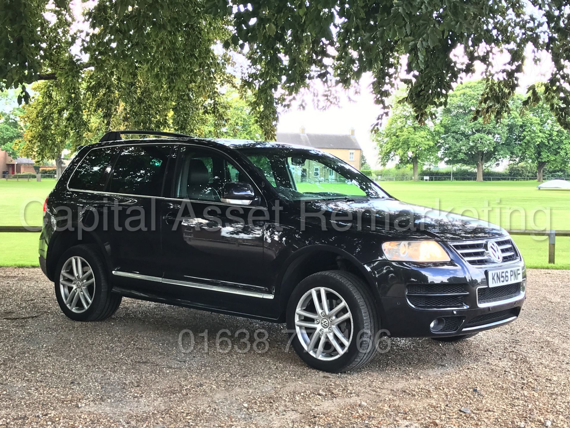 VOLKSWAGEN TOUAREG 'ALTITUDE' (2007 MODEL) '3.0 V6 TDI - AUTO - LEATHER - SAT NAV' * (NO VAT) - Image 2 of 28