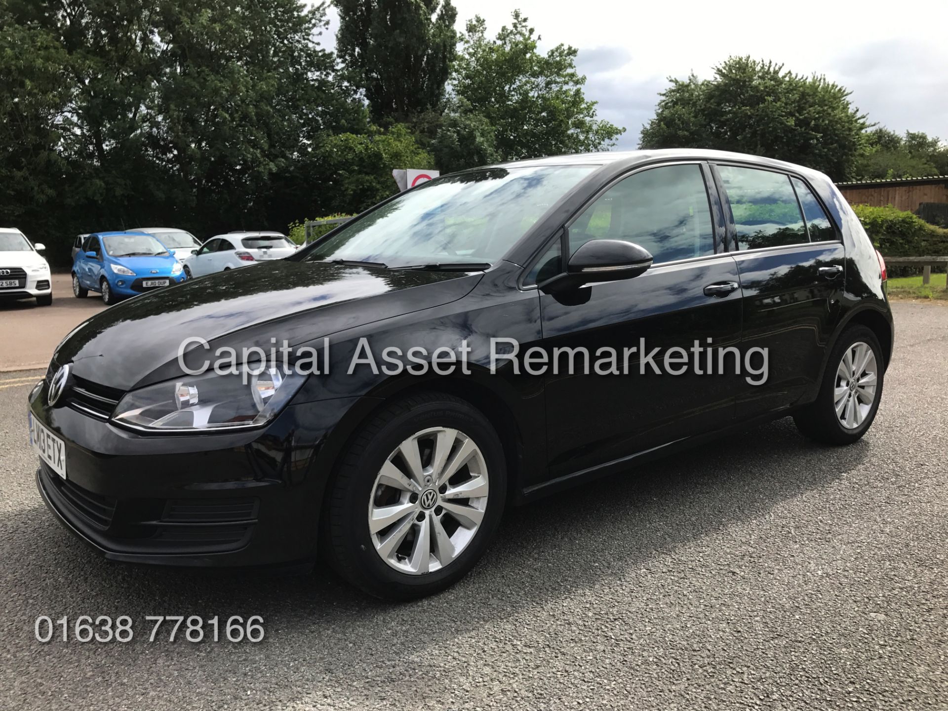 VOLKSWAGEN GOLF TDI "SE TECH" 5 DOOR HATCHBACK (13 REG) AIR CON - ELEC PACK - BLACK - 1 OWNER