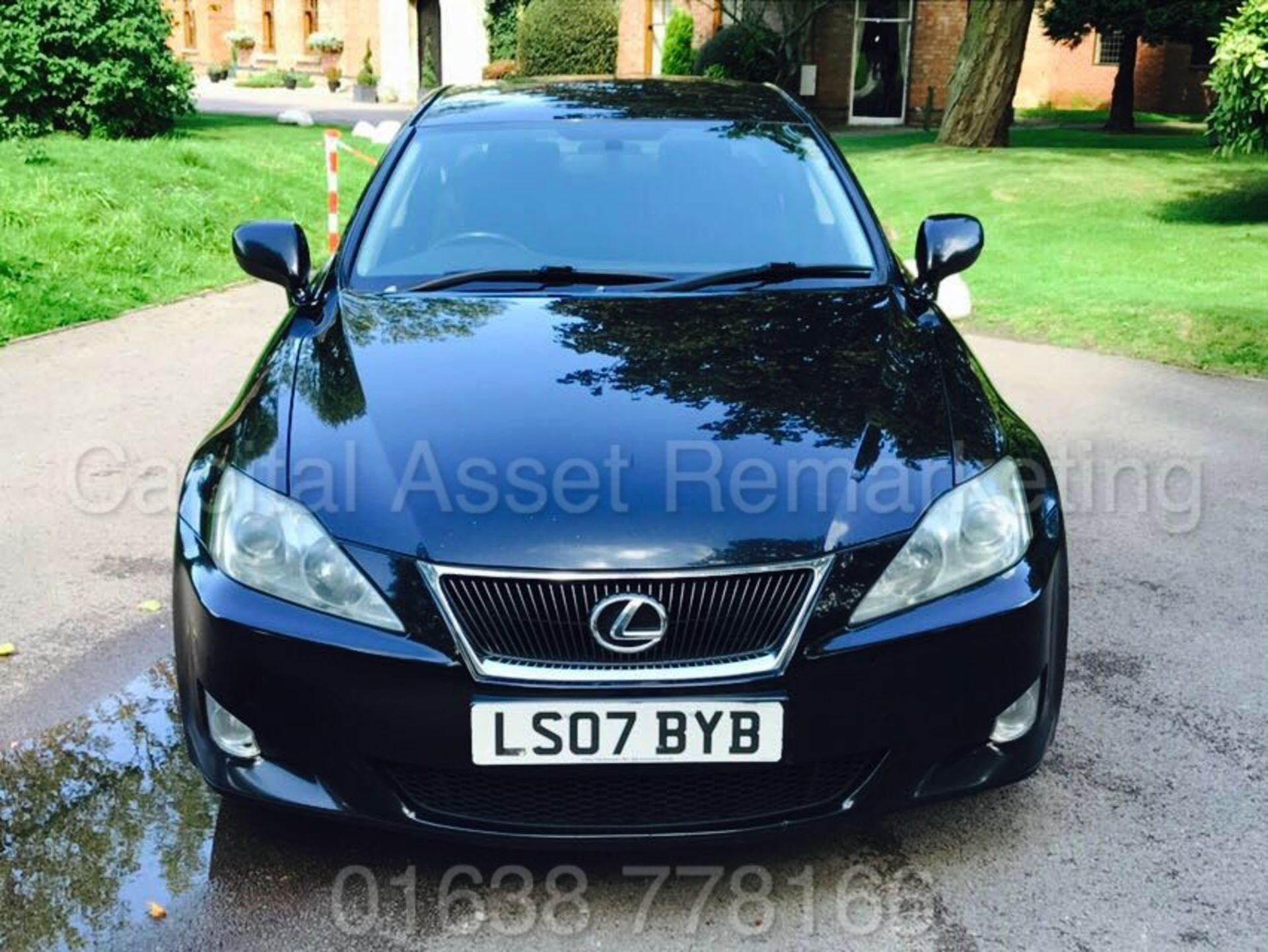 LEXUS IS 220D '4 DOOR SALOON' (2007) '2.2 DIESEL - 177 BHP - 6 SPEED - SAT NAV' *HUGE SPEC* (NO VAT) - Bild 2 aus 25